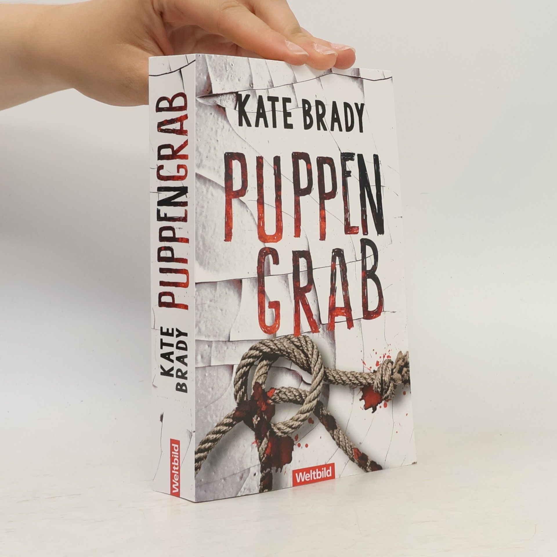 Kate Brady Puppengrab