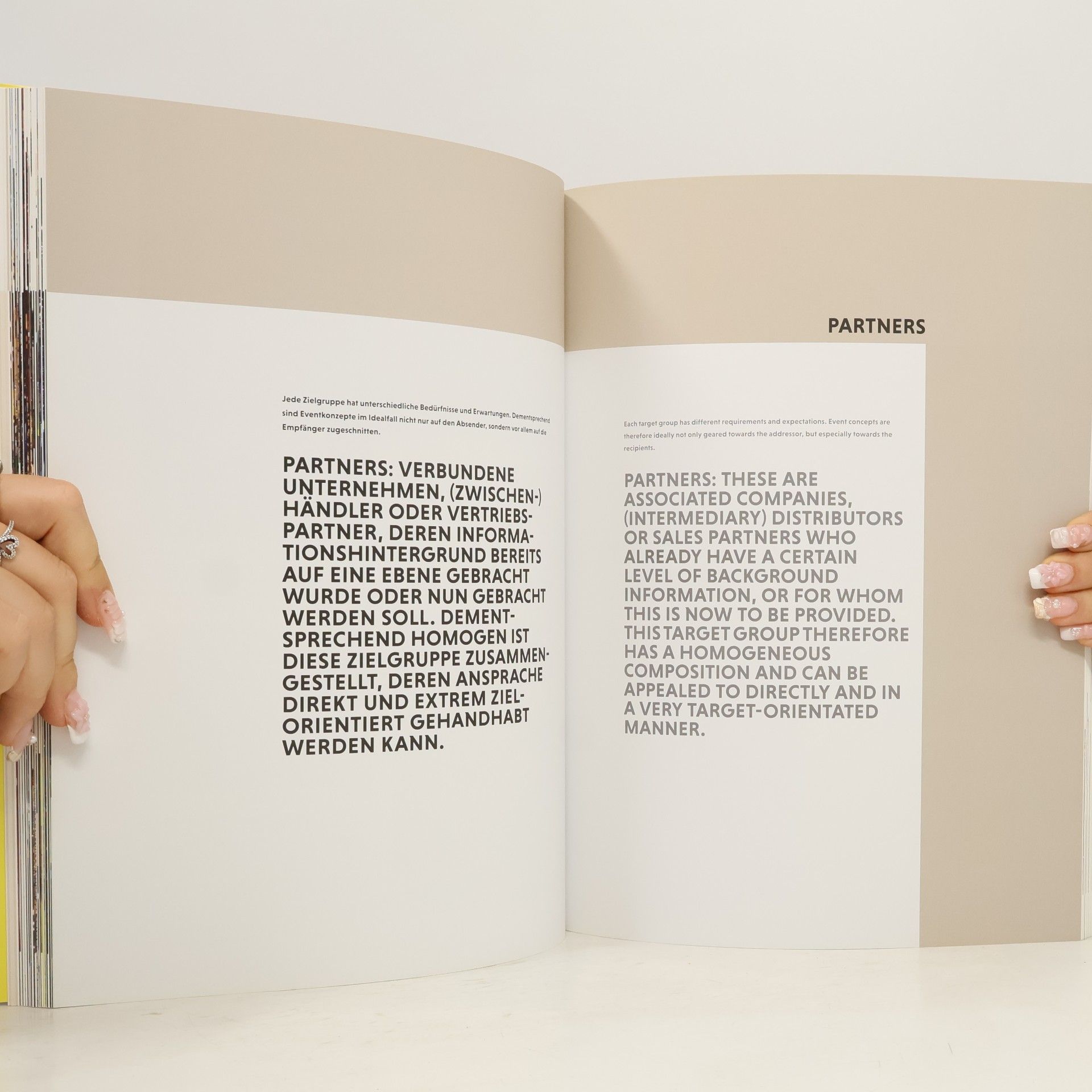 Katharina Stein Eventdesign Jahrbuch 2022 / 2023