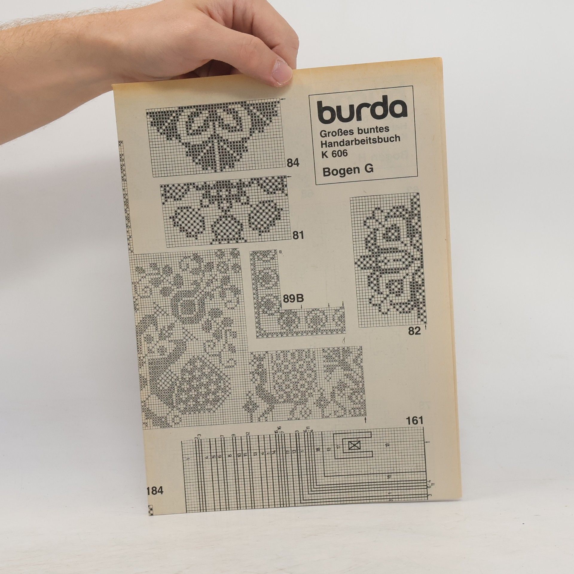 Autores varios Großes buntes Handarbeitsbuch K 606 Bogen G