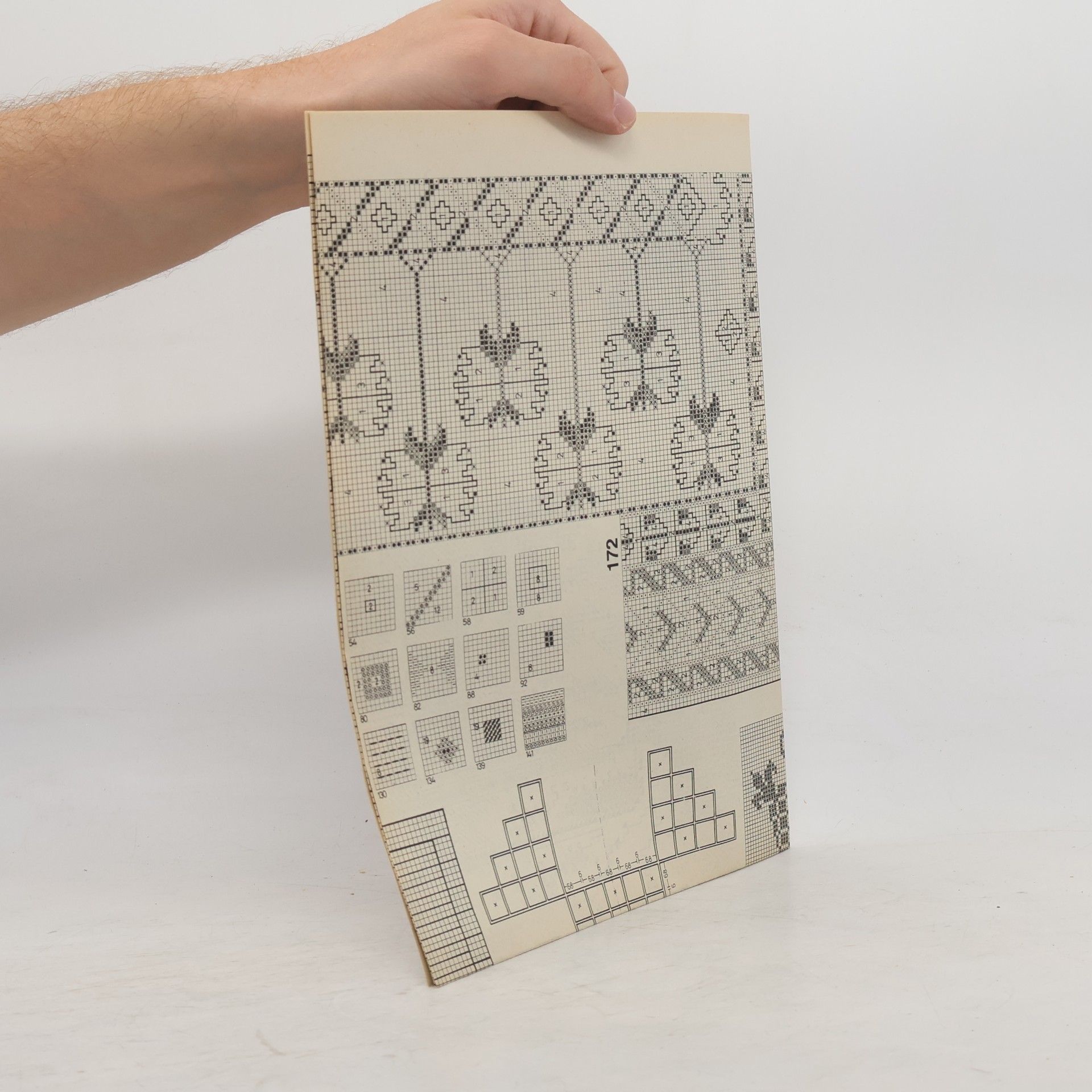 Autores varios Großes buntes Handarbeitsbuch K 606 Bogen A