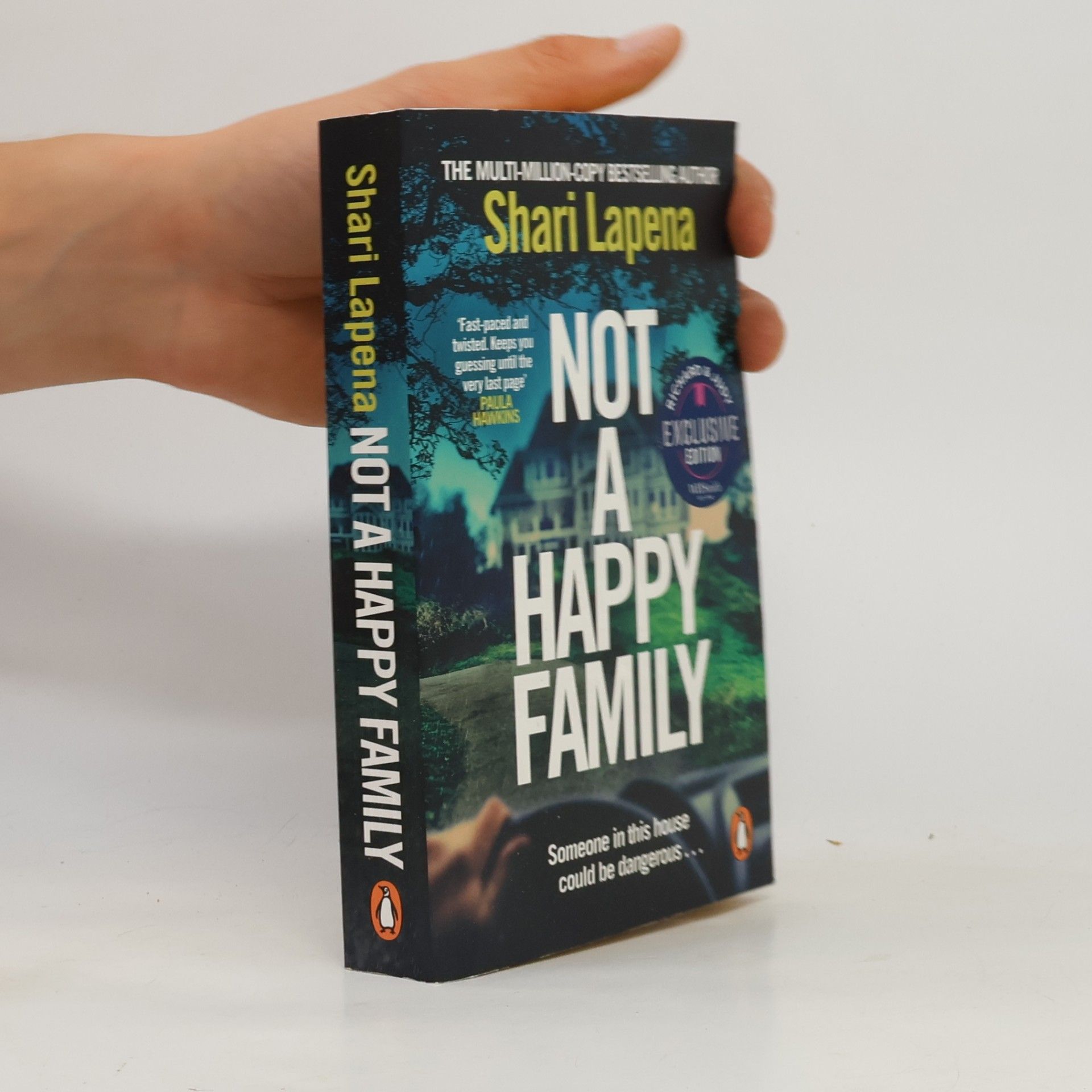 Shari Lapena Not a Happy Family