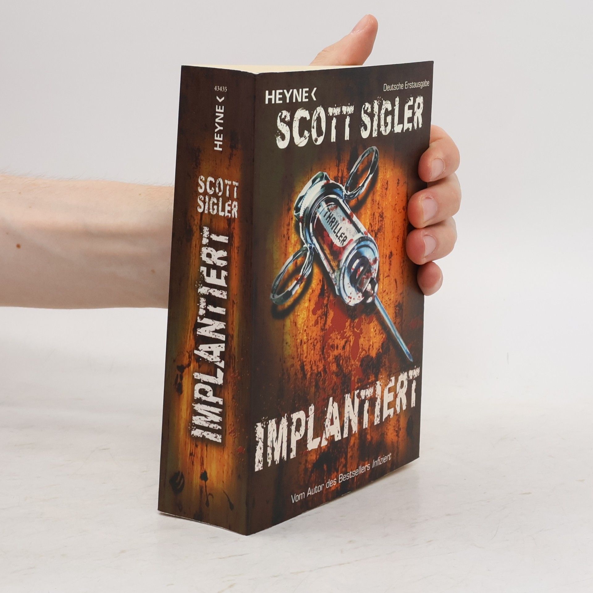 Scott Sigler Implantiert