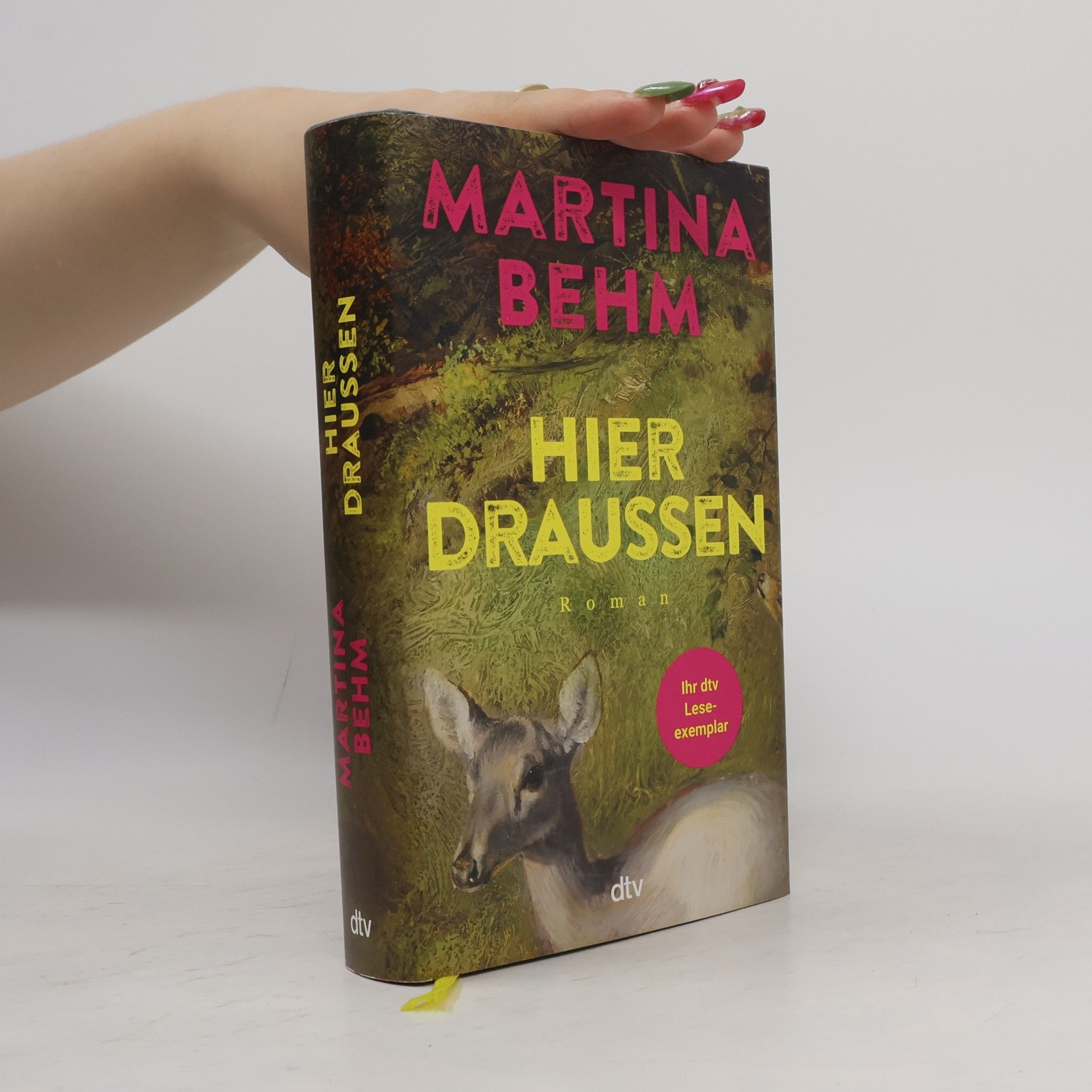 Martina Behm Hier draussen