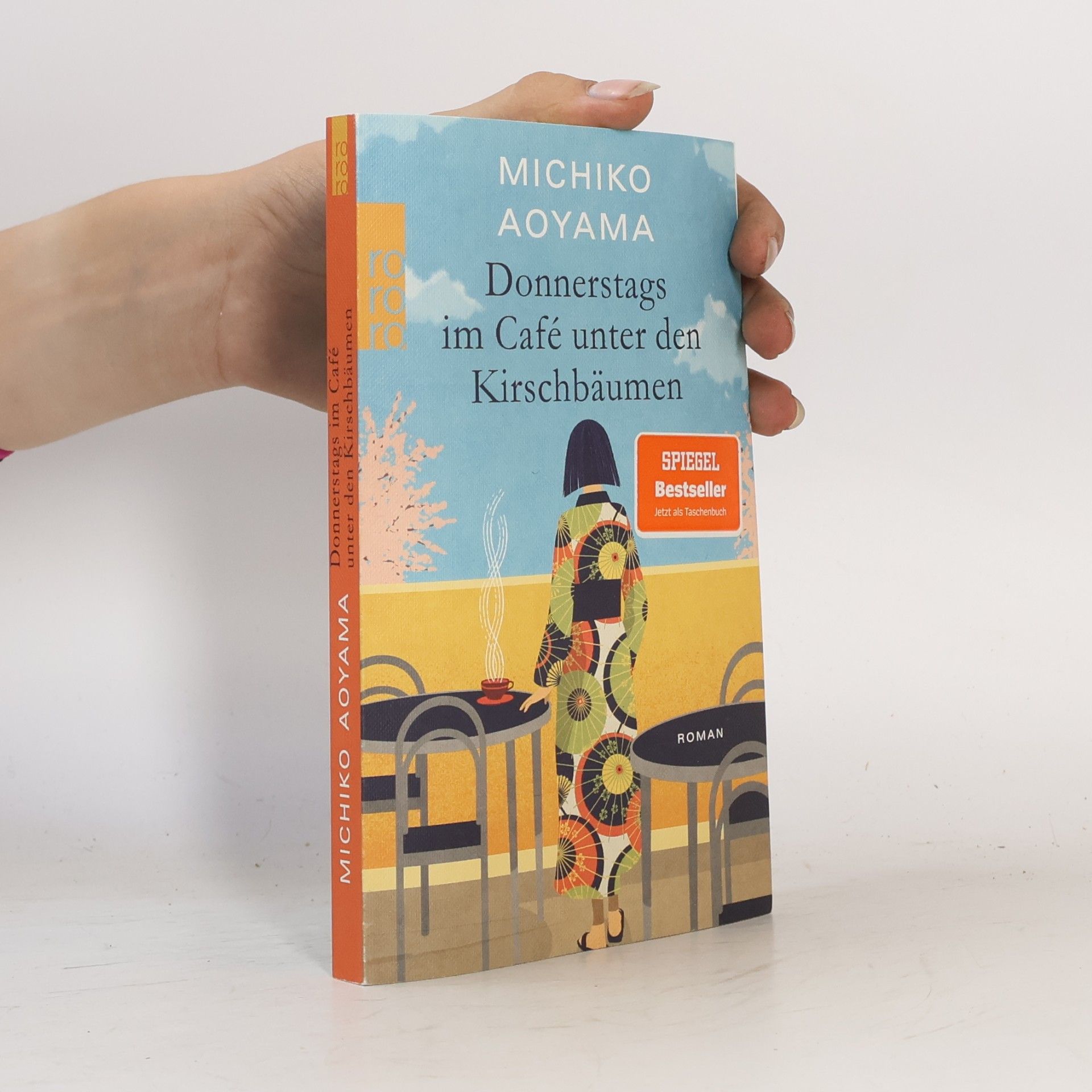 Michiko Aoyama Donnerstags im Café unter den Kirschbäumen