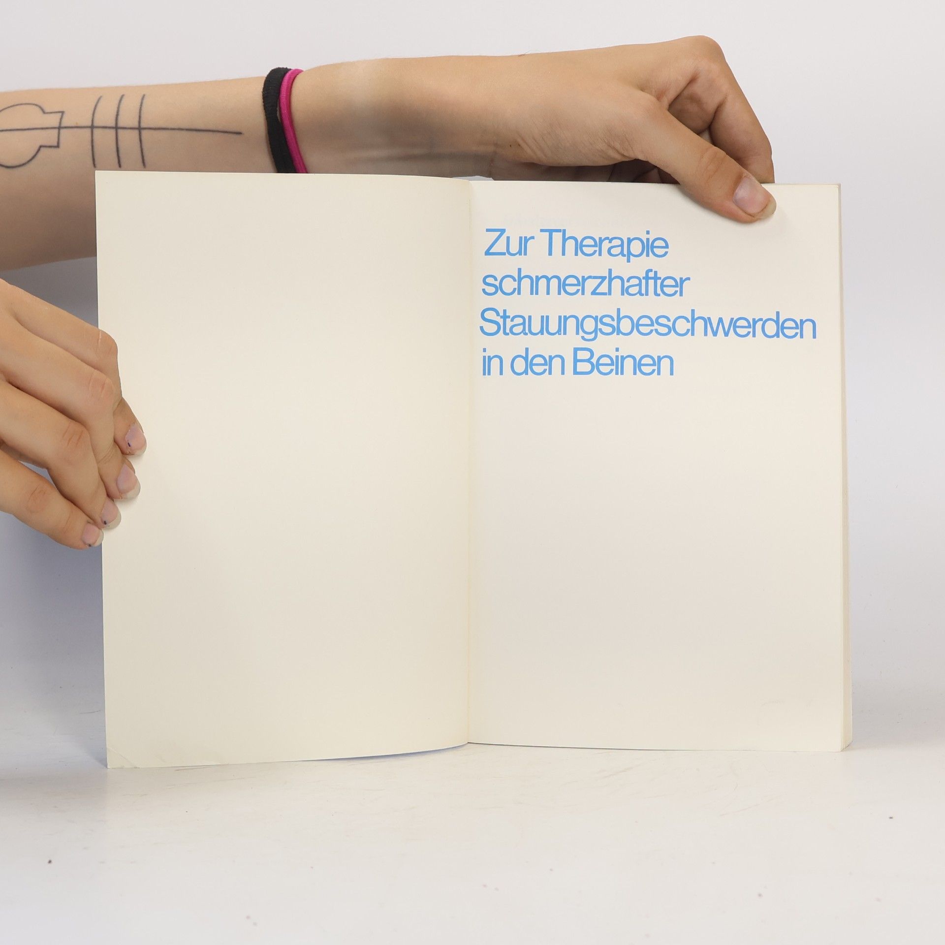 kolektiv Zur Therapie schmerzhafter Stauungsbeschwerden in den Beinen
