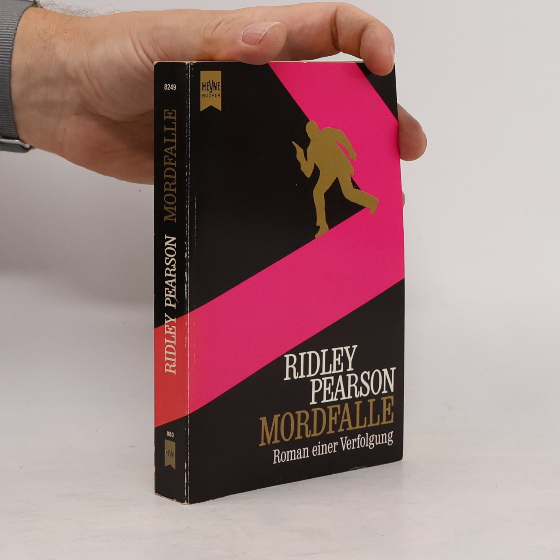 Mordfalle. Roman einer Verfolgung.