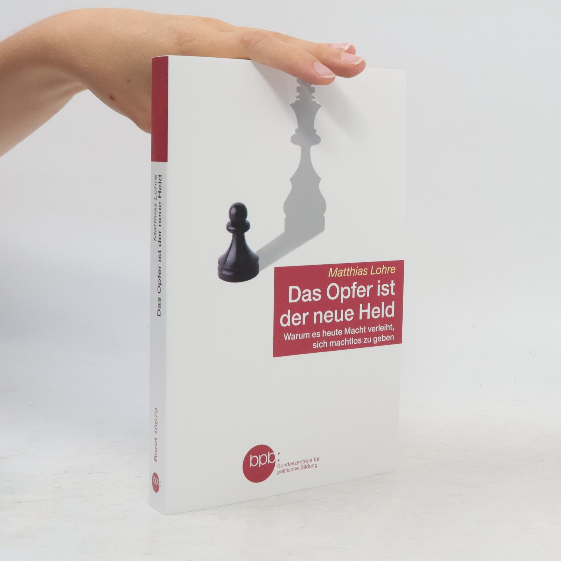 Matthias Lohre Das Opfer ist der neue Held