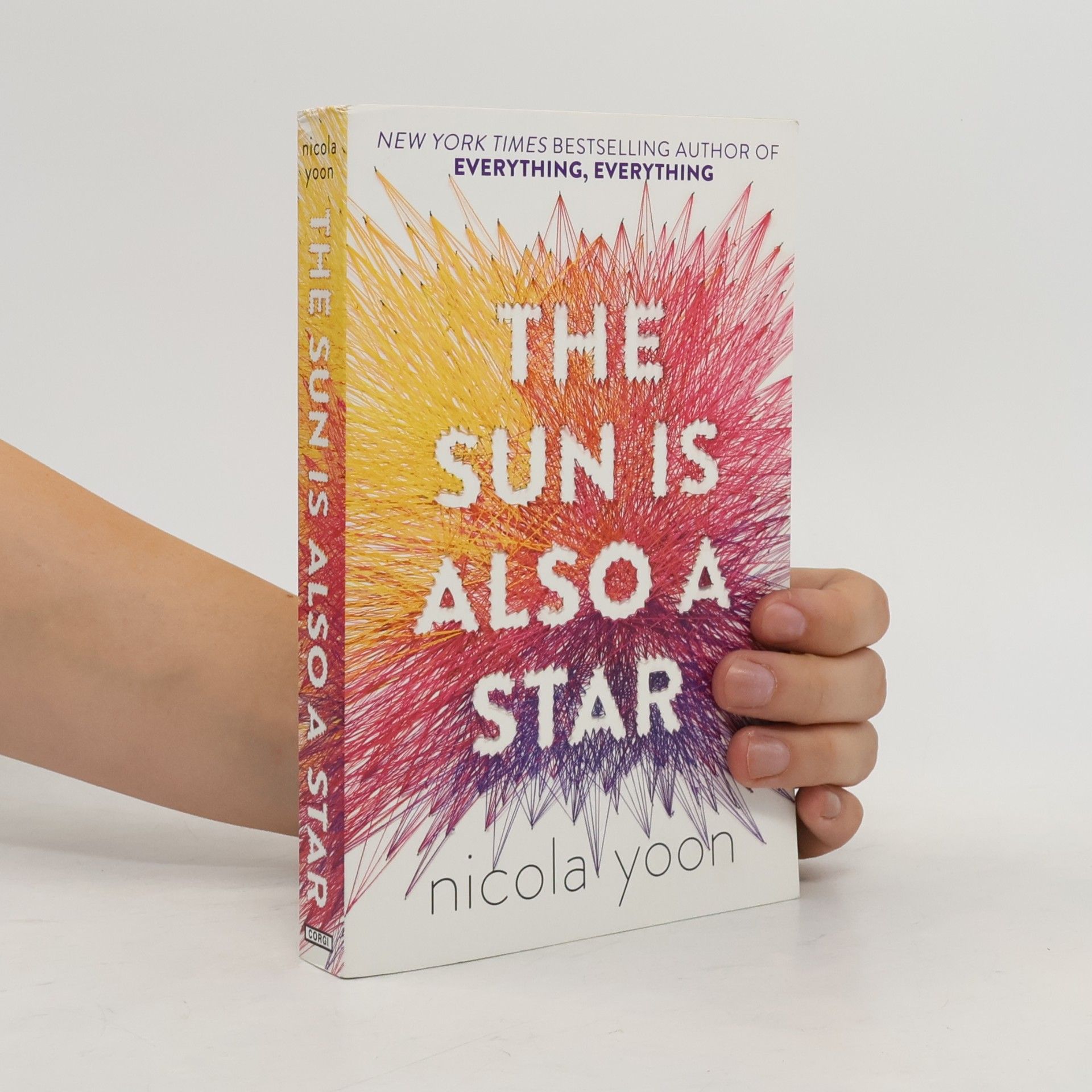 Nicola Yoon The Sun is also a star