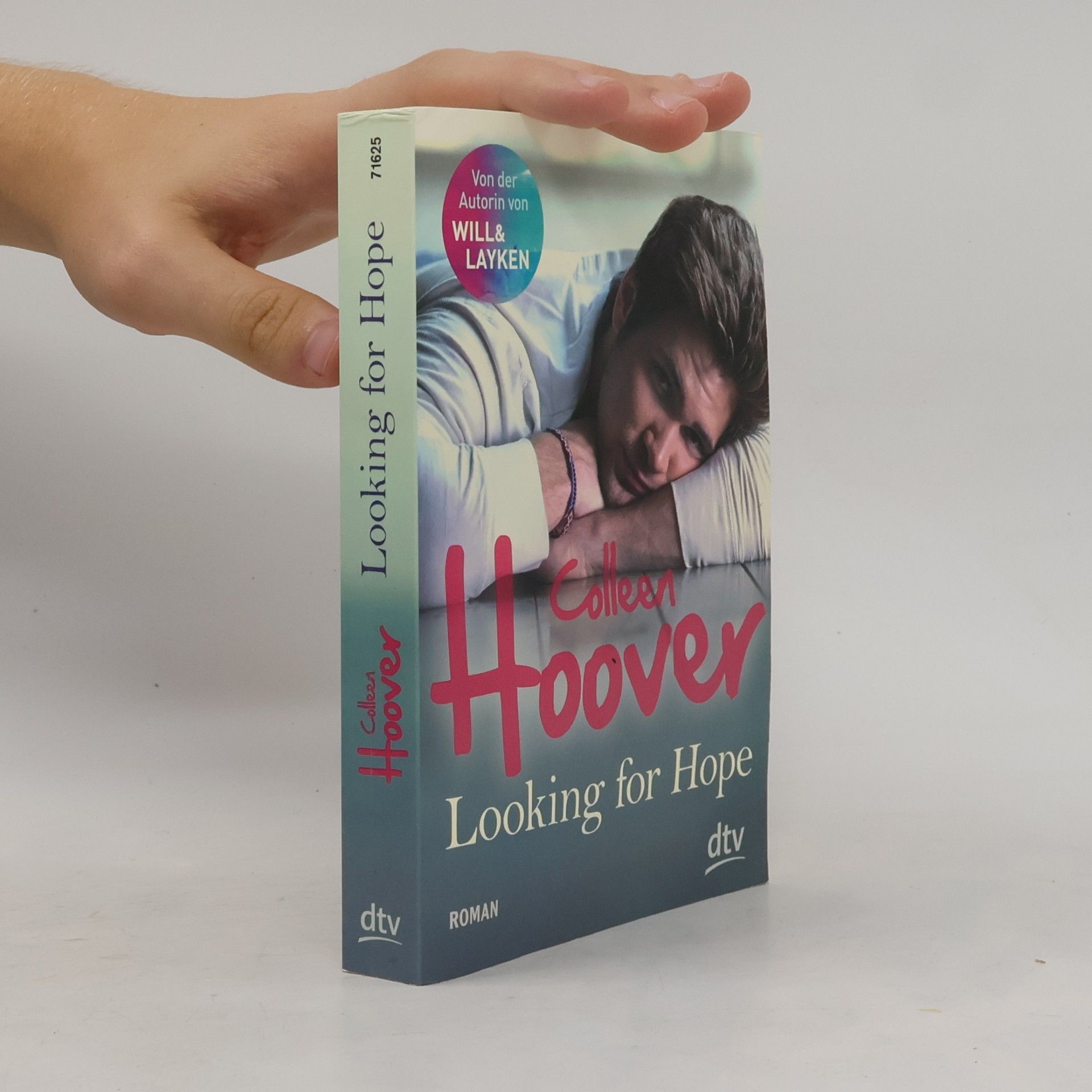 Colleen Hoover Looking for hope