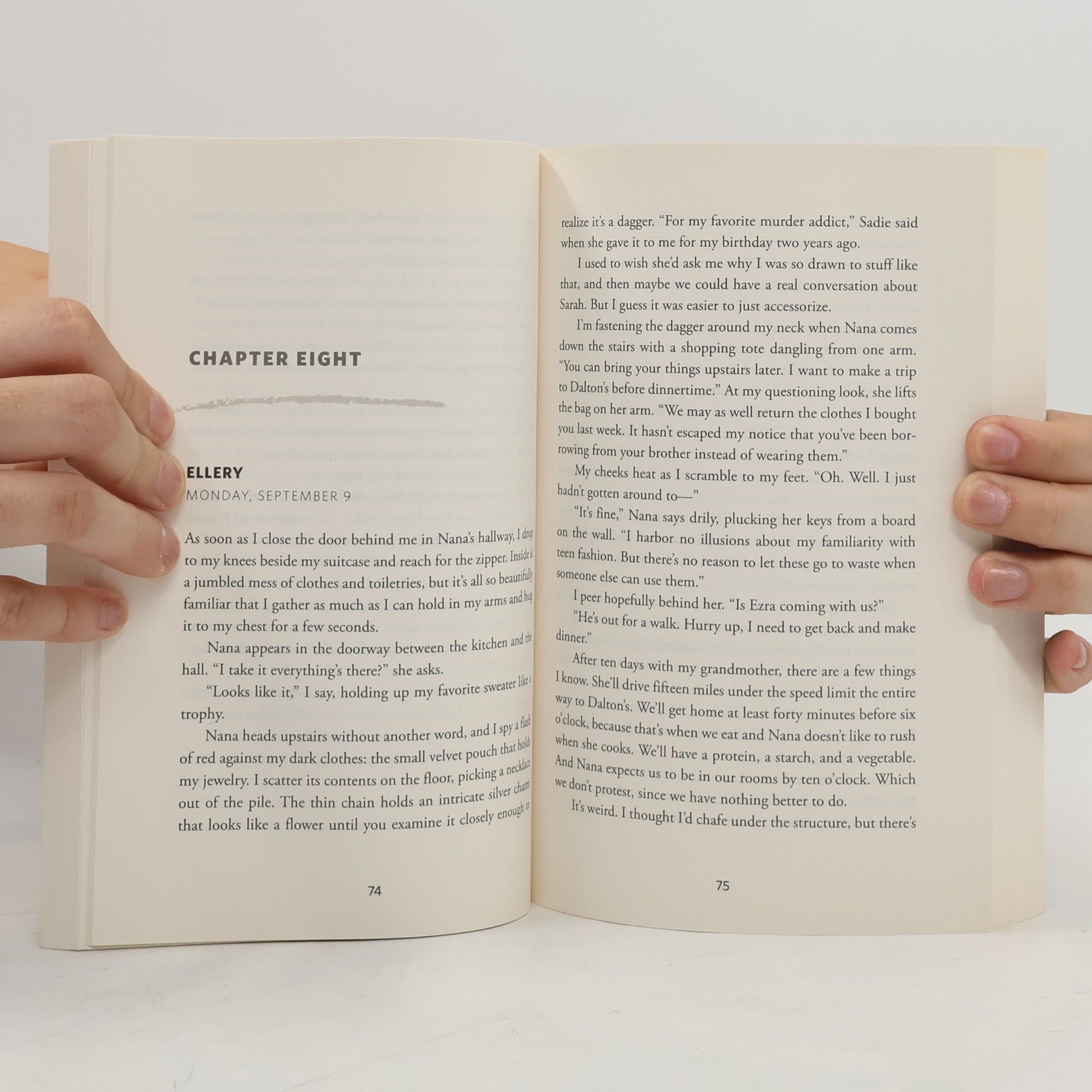 Karen M. McManus Two Can Keep a Secret