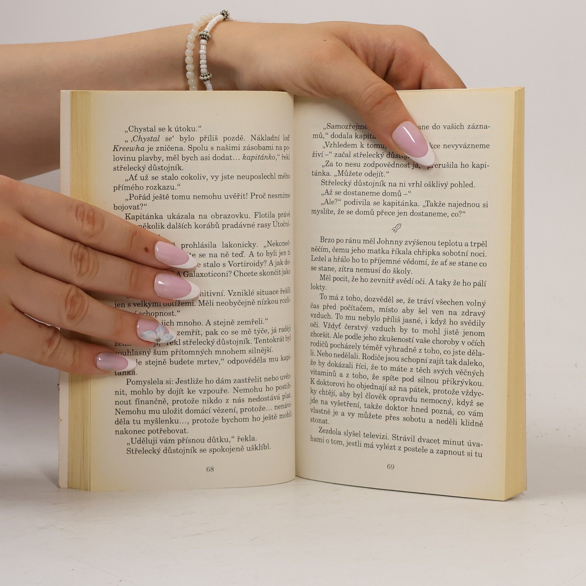 Terry Pratchett Johny, jen ty můžeš zachránit lidstvo