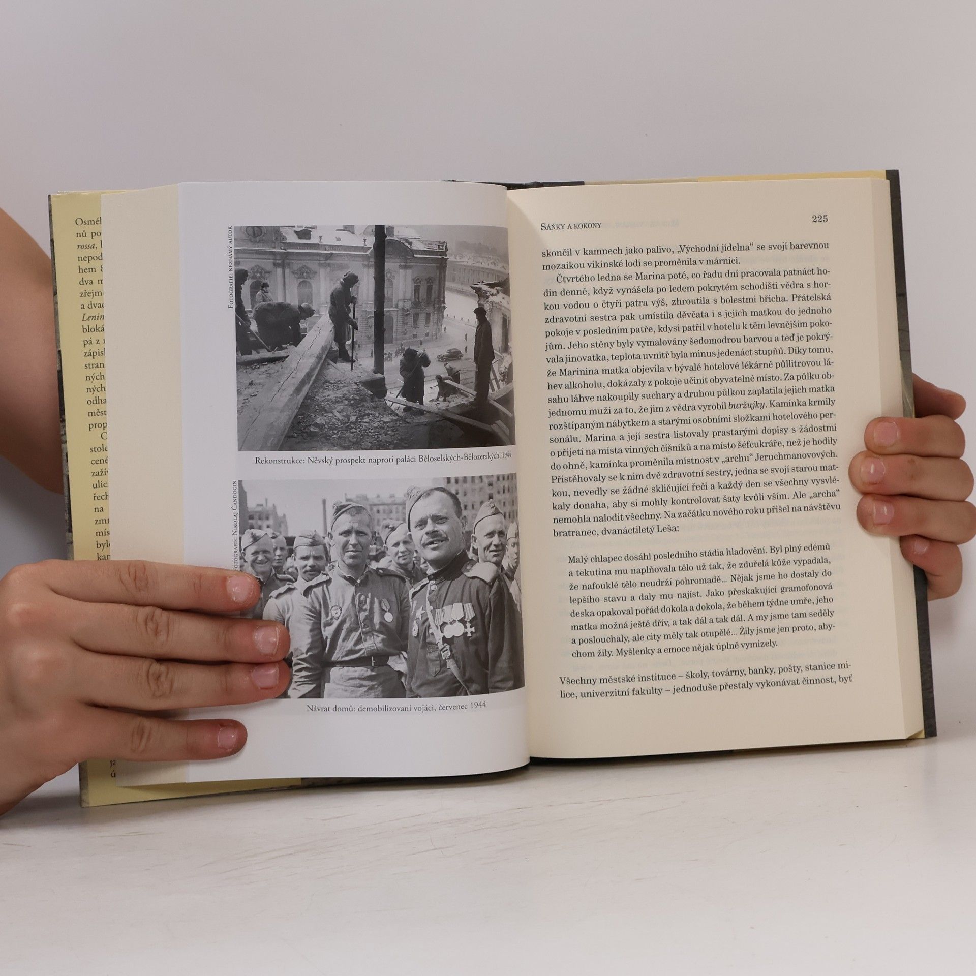 Anna Reid Leningrad : tragédie obleženého města, 1941-1944
