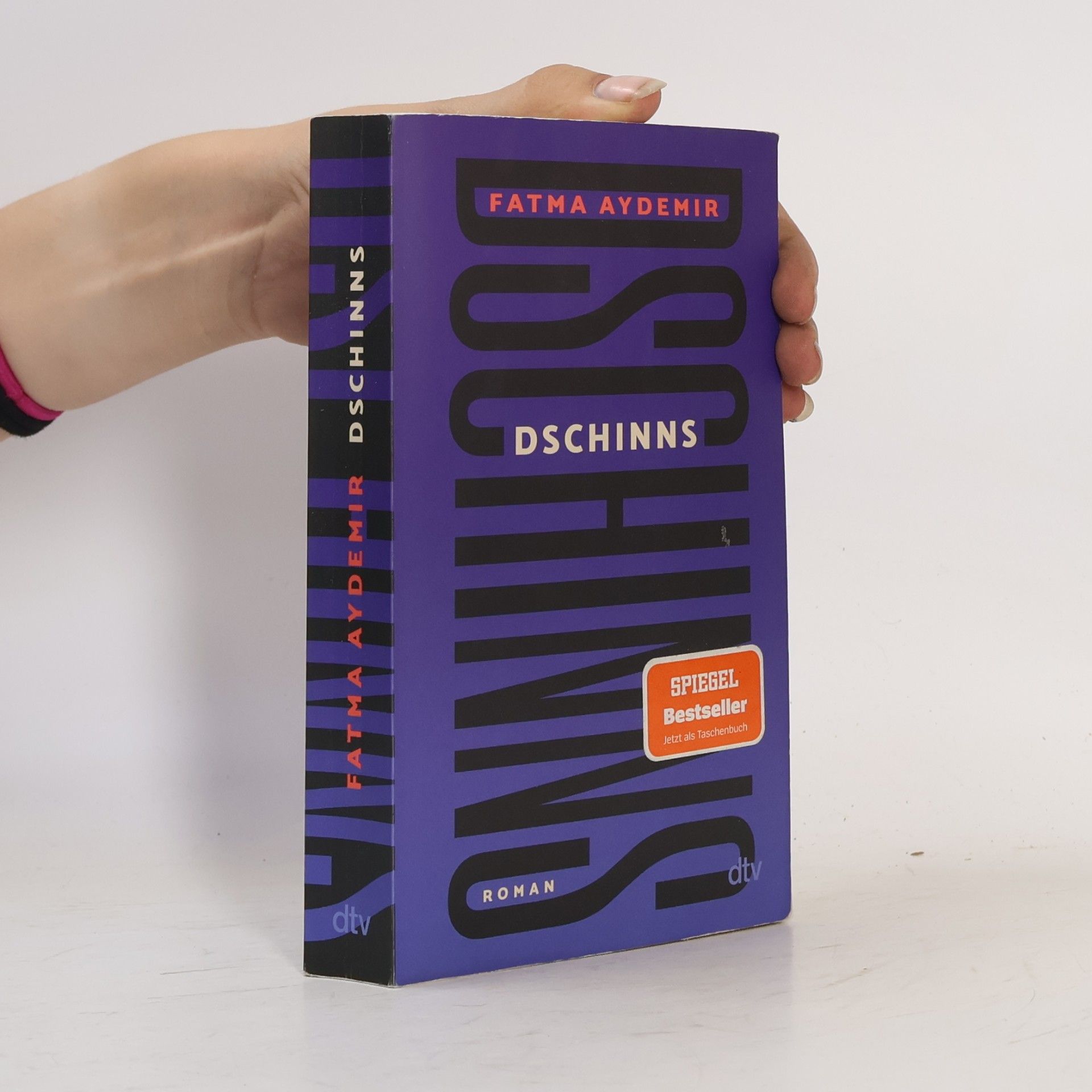 Fatma Aydemir Dschinns