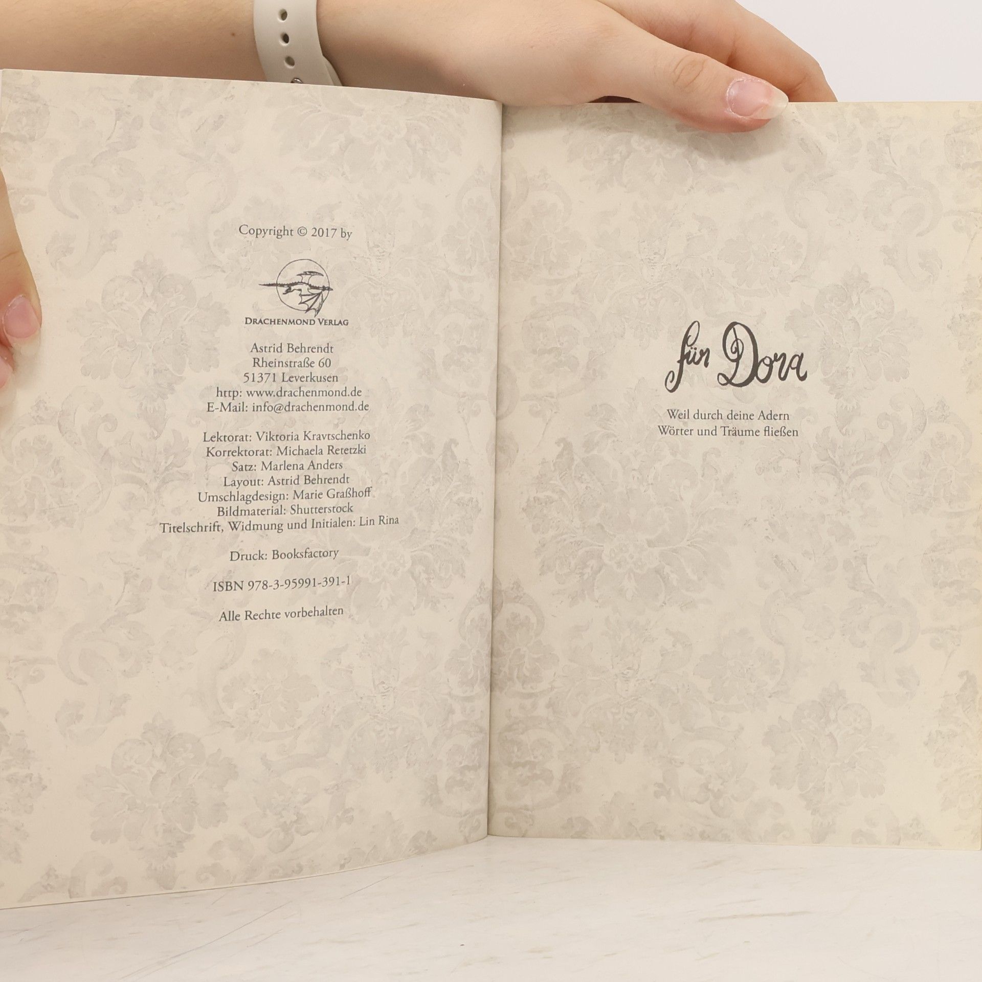 Lin Rina Animant Crumbs Staubchronik