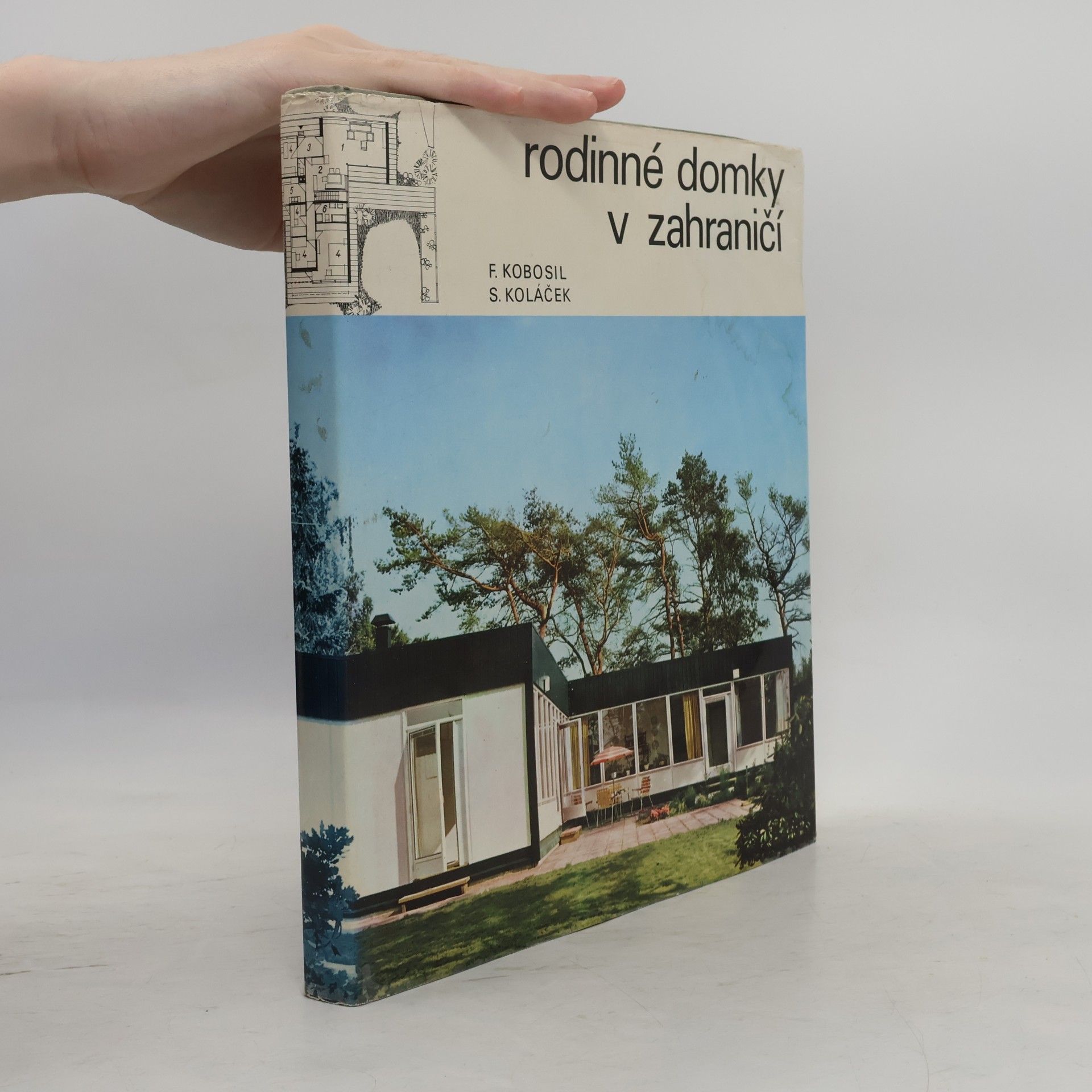 Stanislav Koláček Rodinné domky v zahraničí