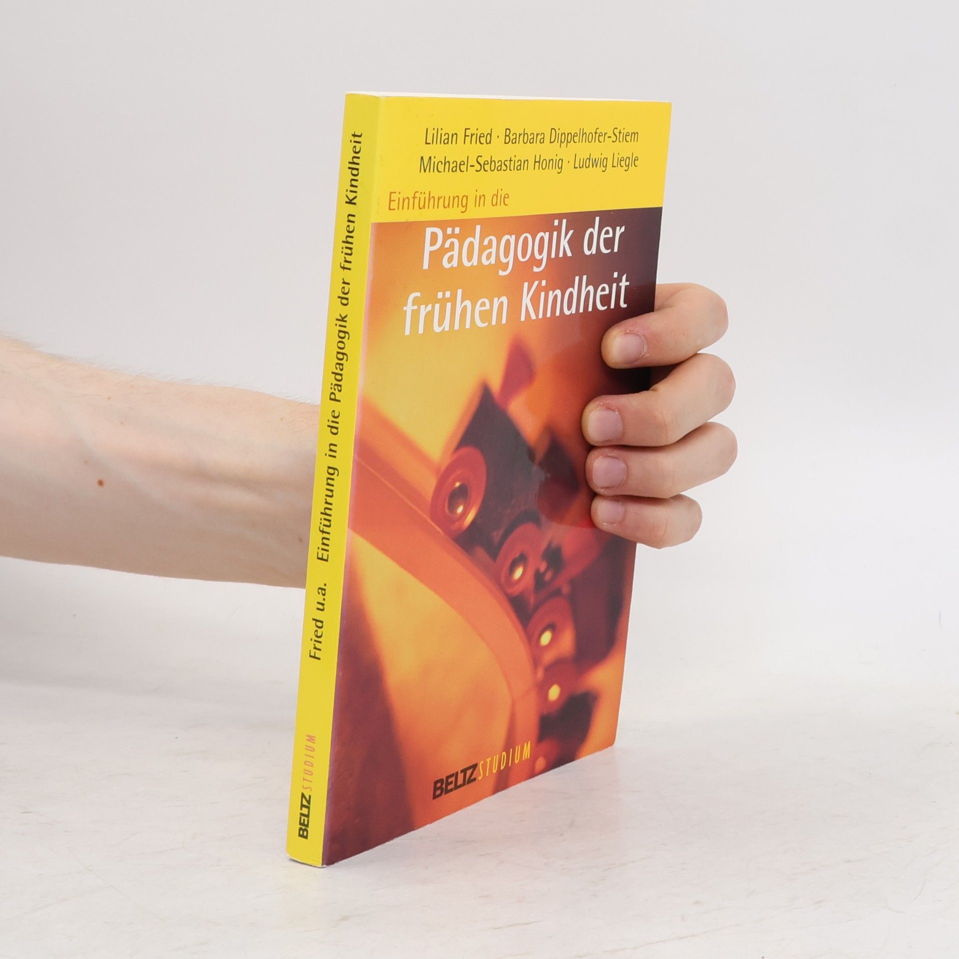 Beltz Studium: Einführung in die Pädagogik der frühen Kindheit