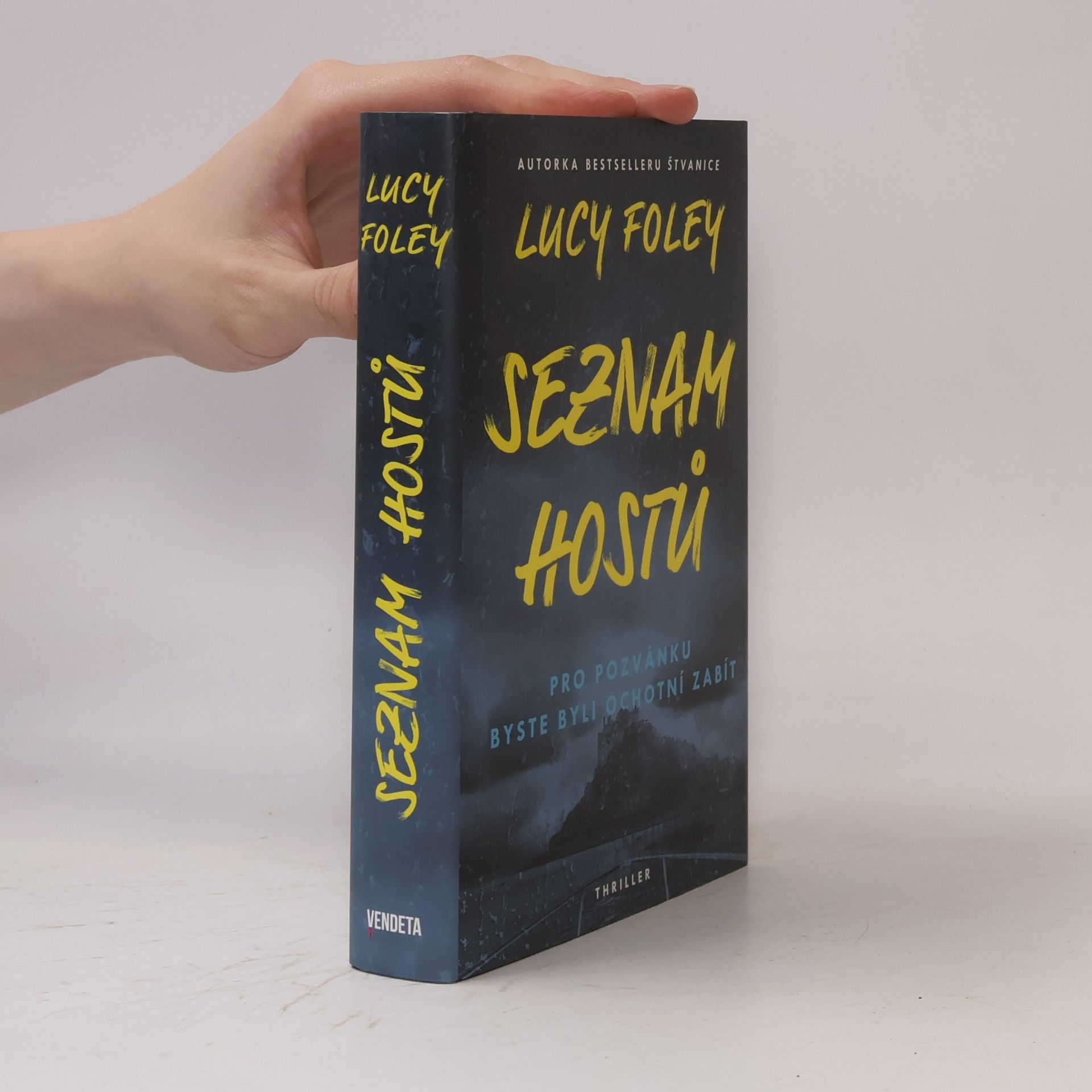 Lucy Foley Seznam hostů