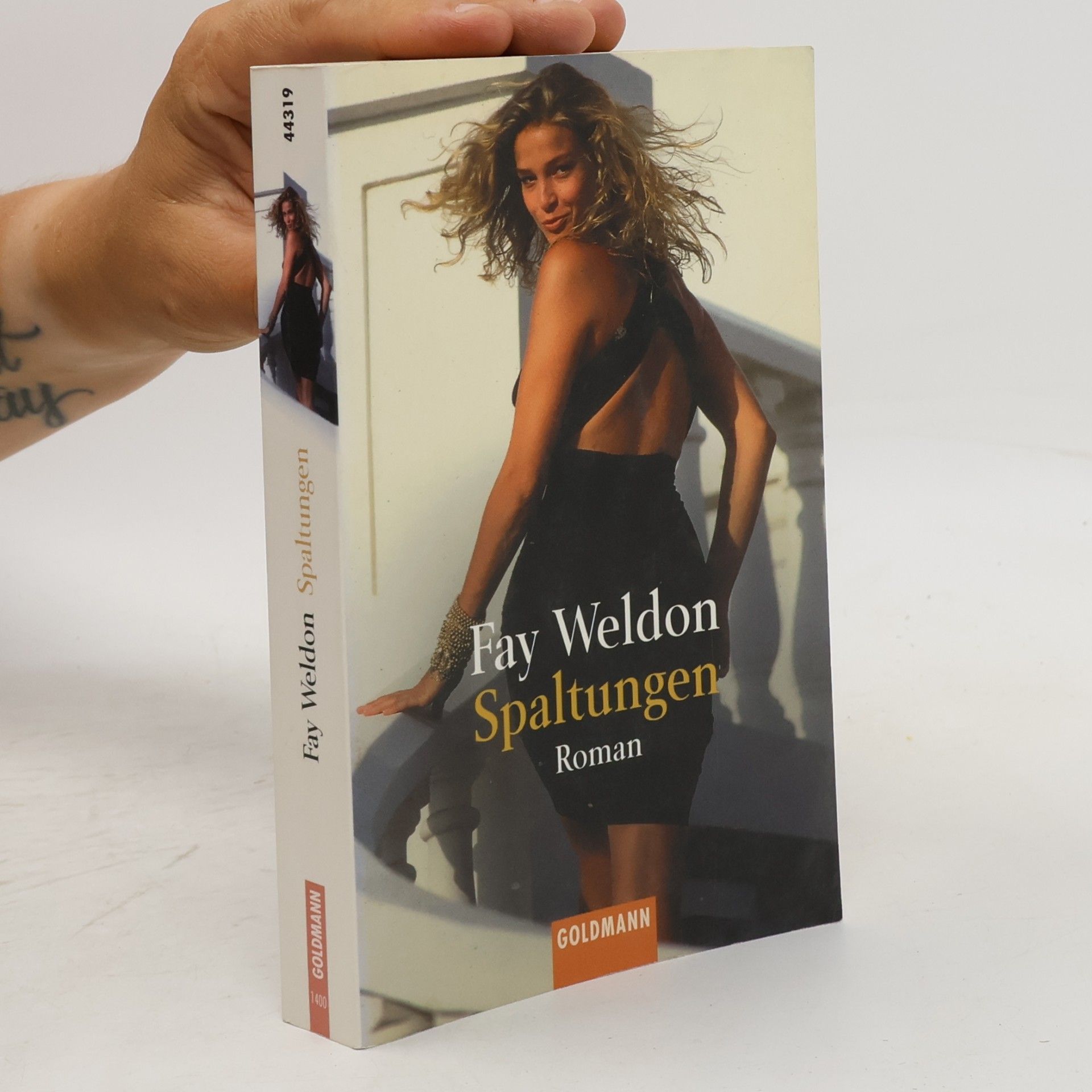 Fay Weldon Spaltungen