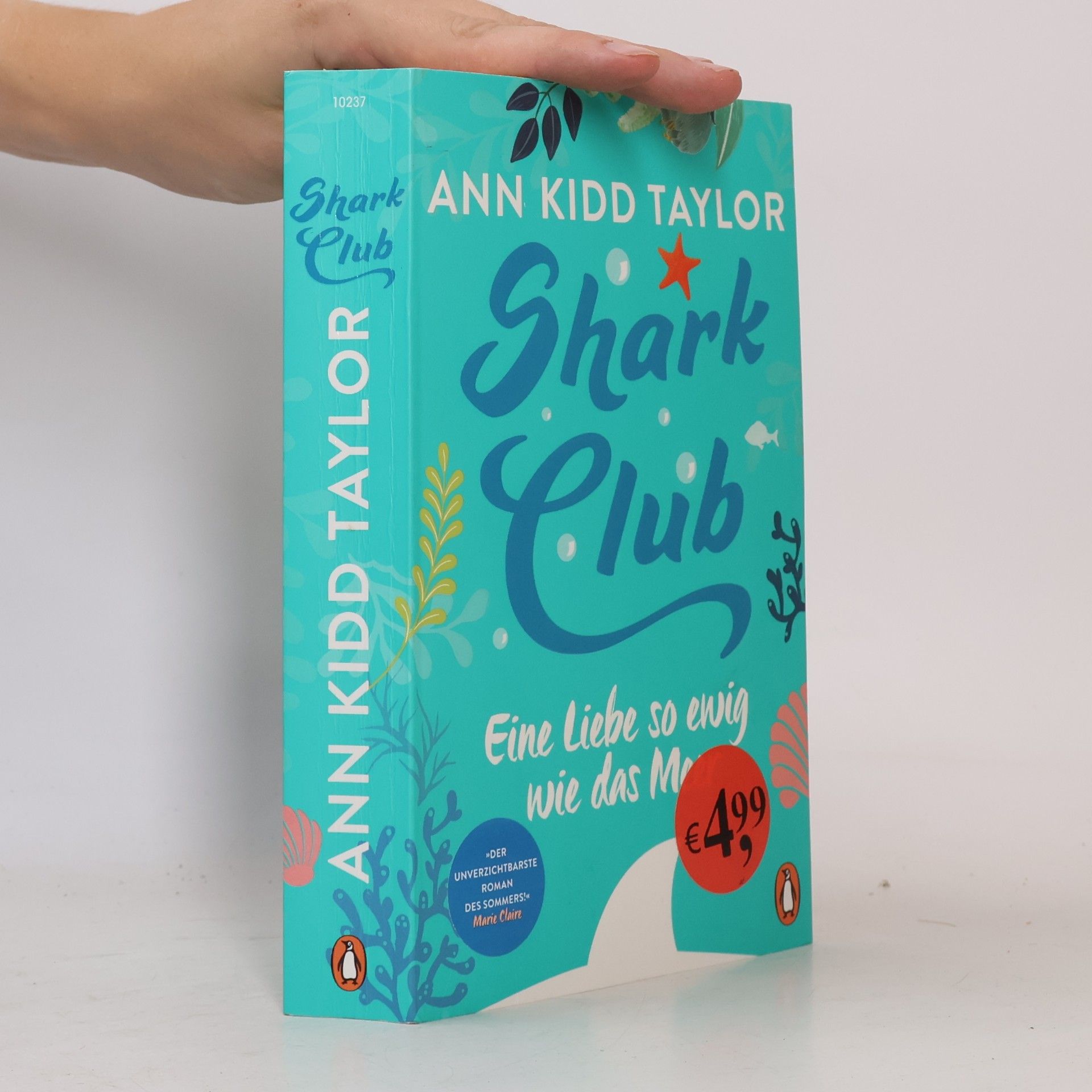 Ann Kidd Taylor Shark Club