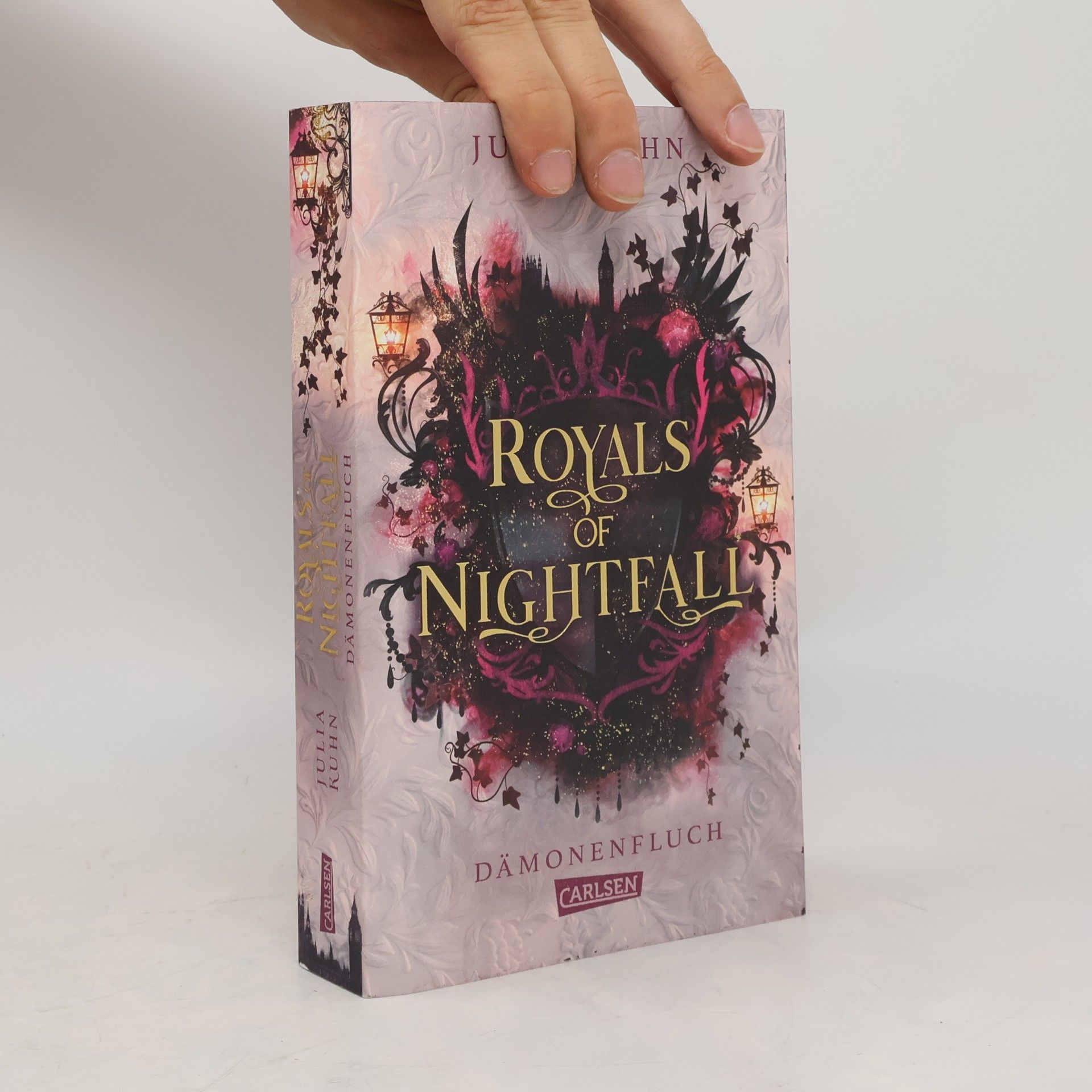 Julia Kuhn Royals of Nightfall