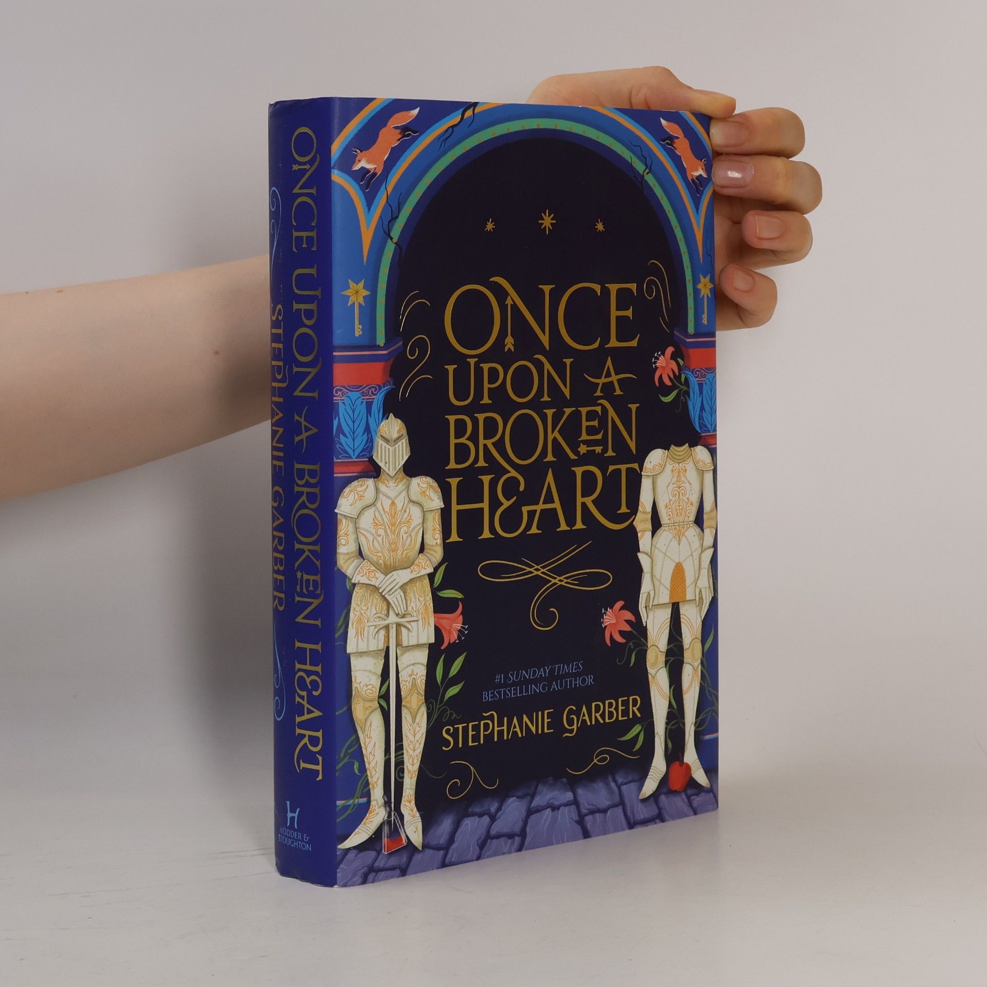 Stephanie Garber Once Upon a Broken Heart