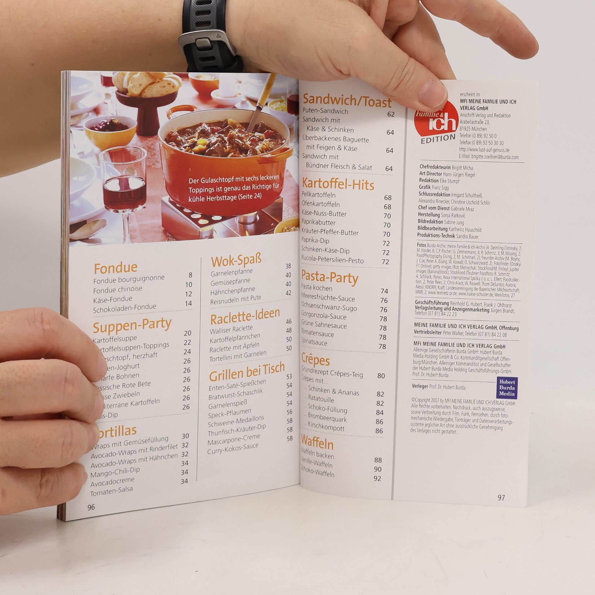 Kolektiv autorů Kochen am Tisch