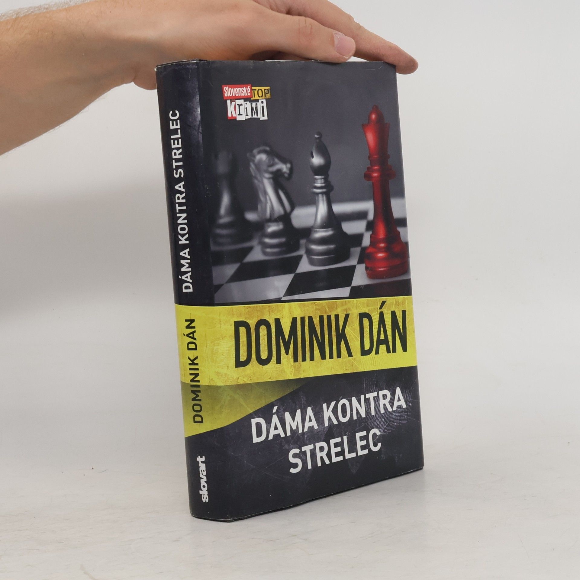 Dominik Dán Dáma kontra strelec