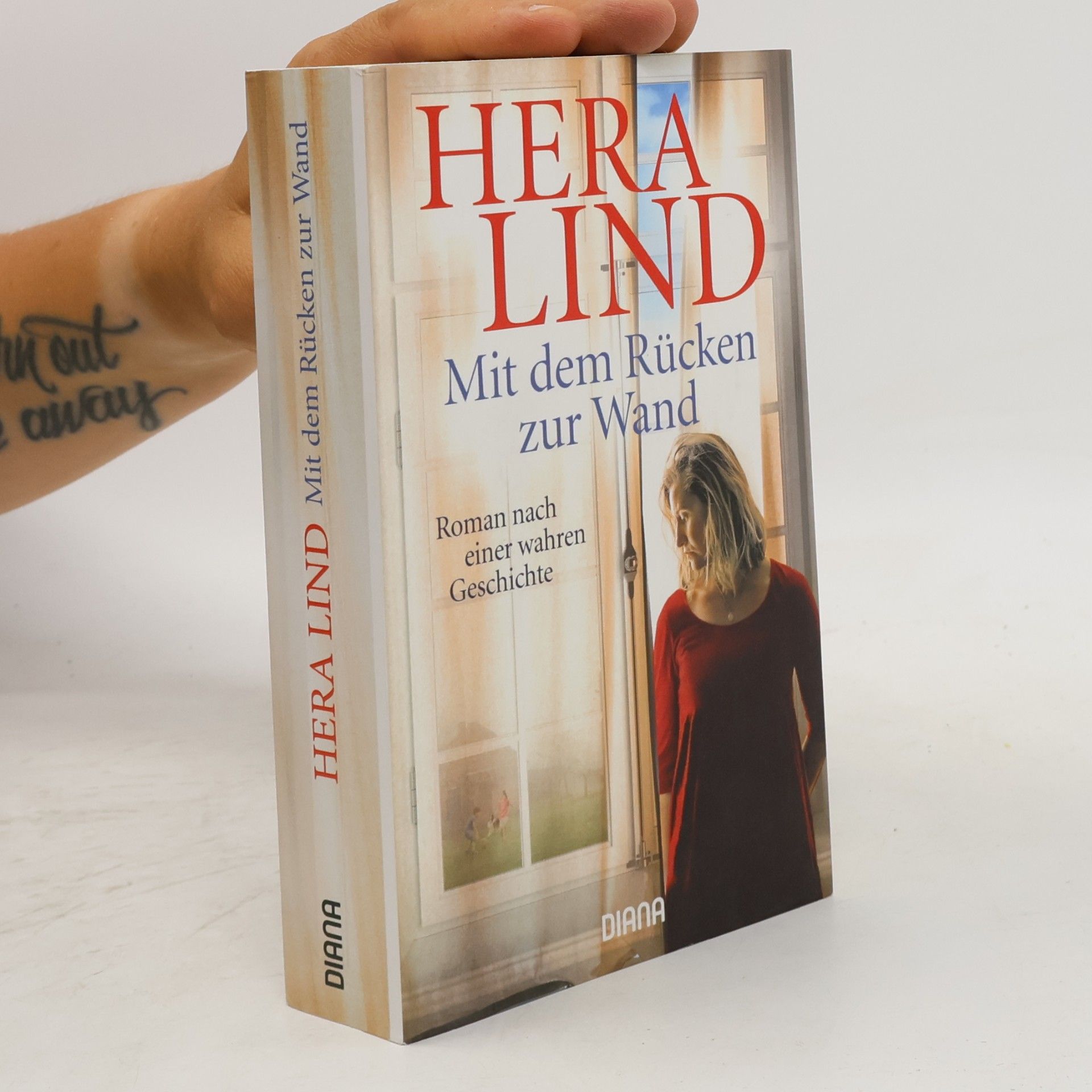 Hera Lind Mit dem Rücken zur Wand