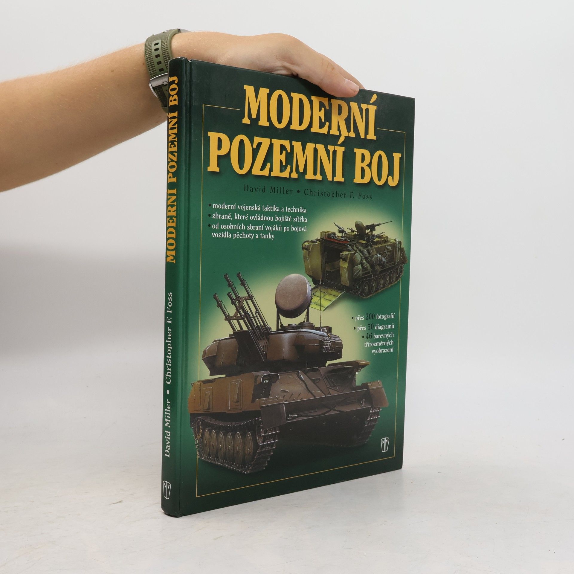 Christopher F. Foss Moderní pozemní boj