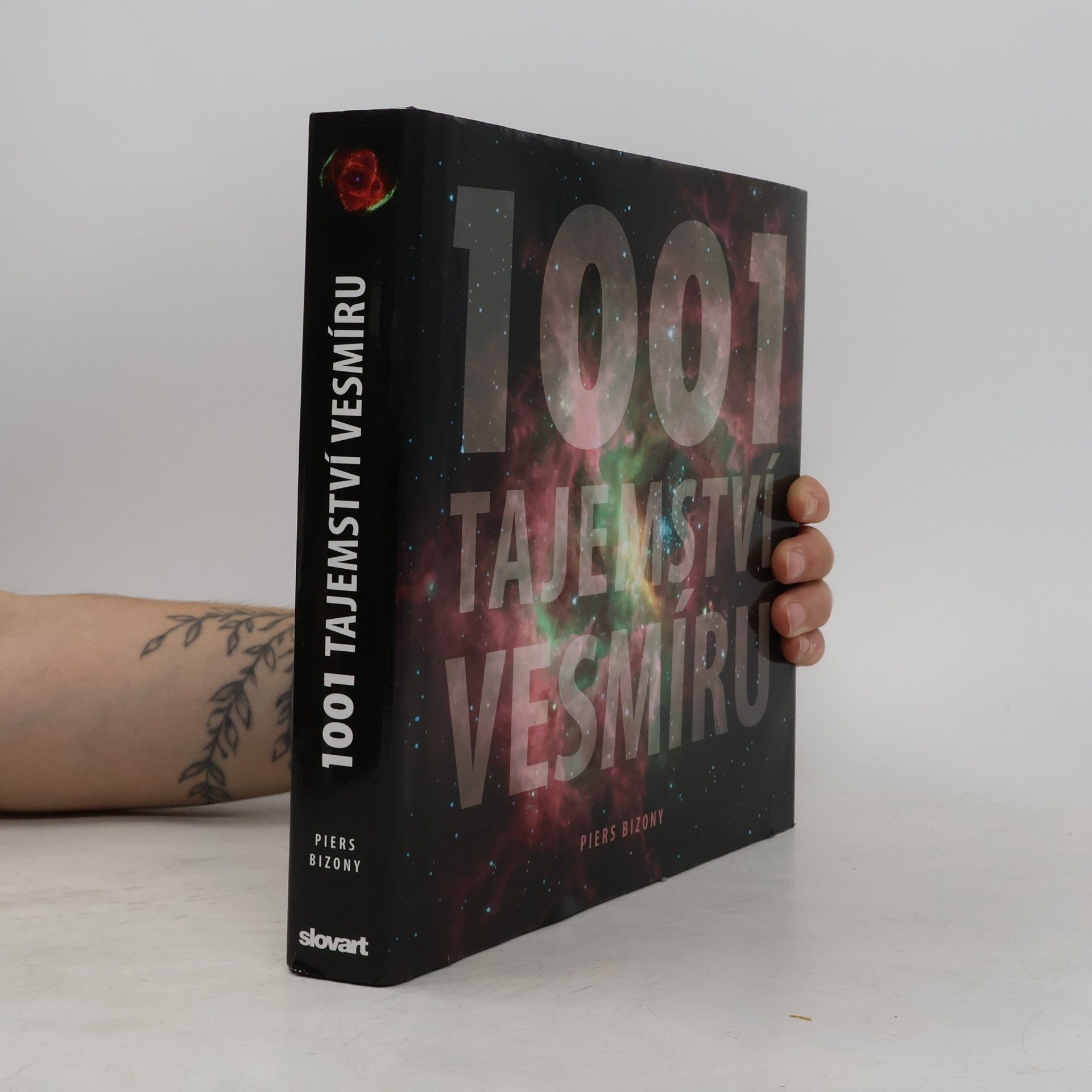 Piers Bizony 1001 tajemství vesmíru
