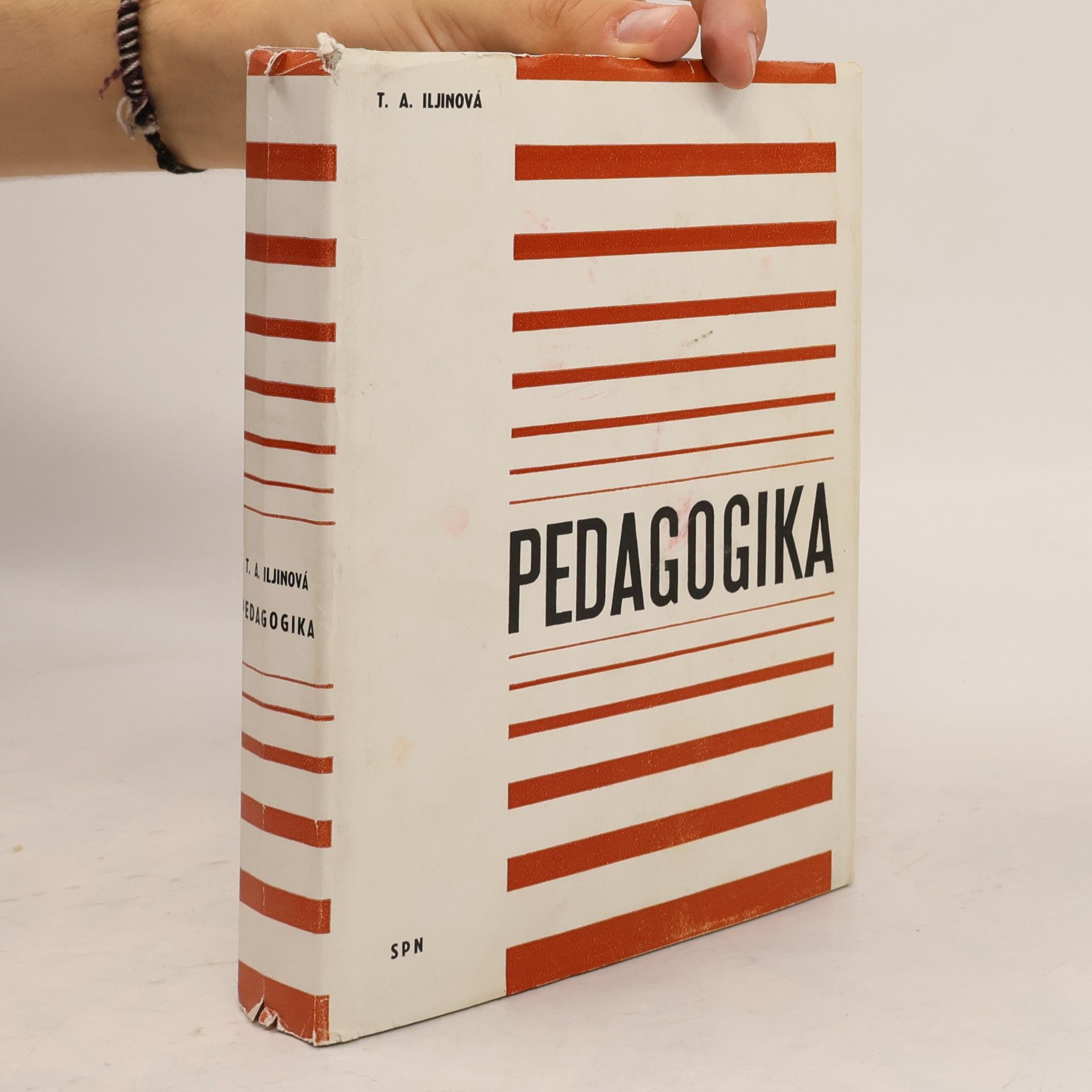 Iljinová T. A. Pedagogika