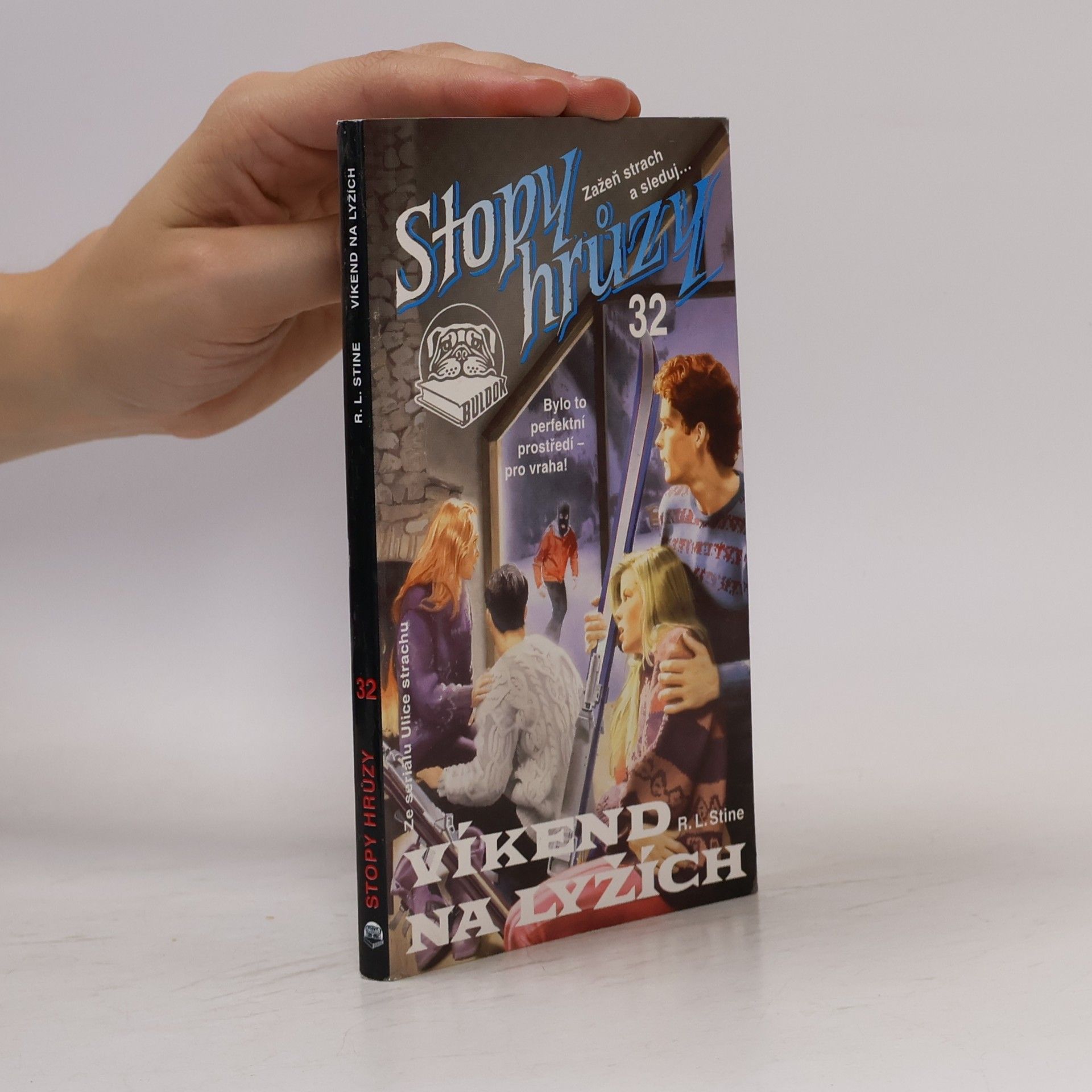 R. L. Stine Víkend na lyžích. Stopy hrůzy 32