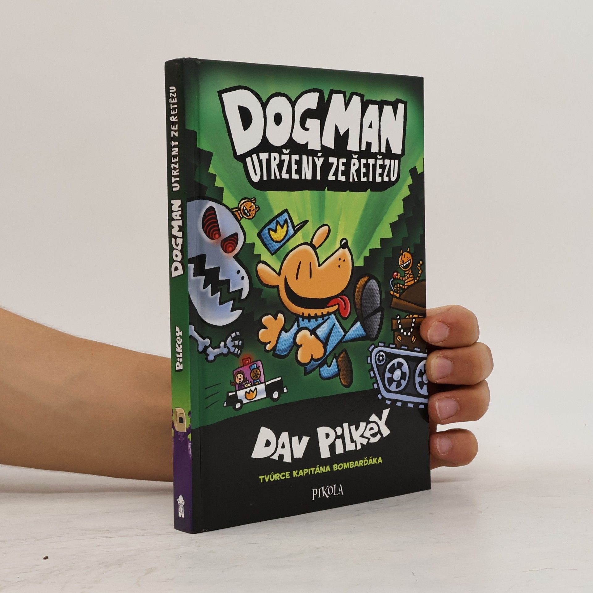 Dav Pilkey Dogman utržený ze řetězu