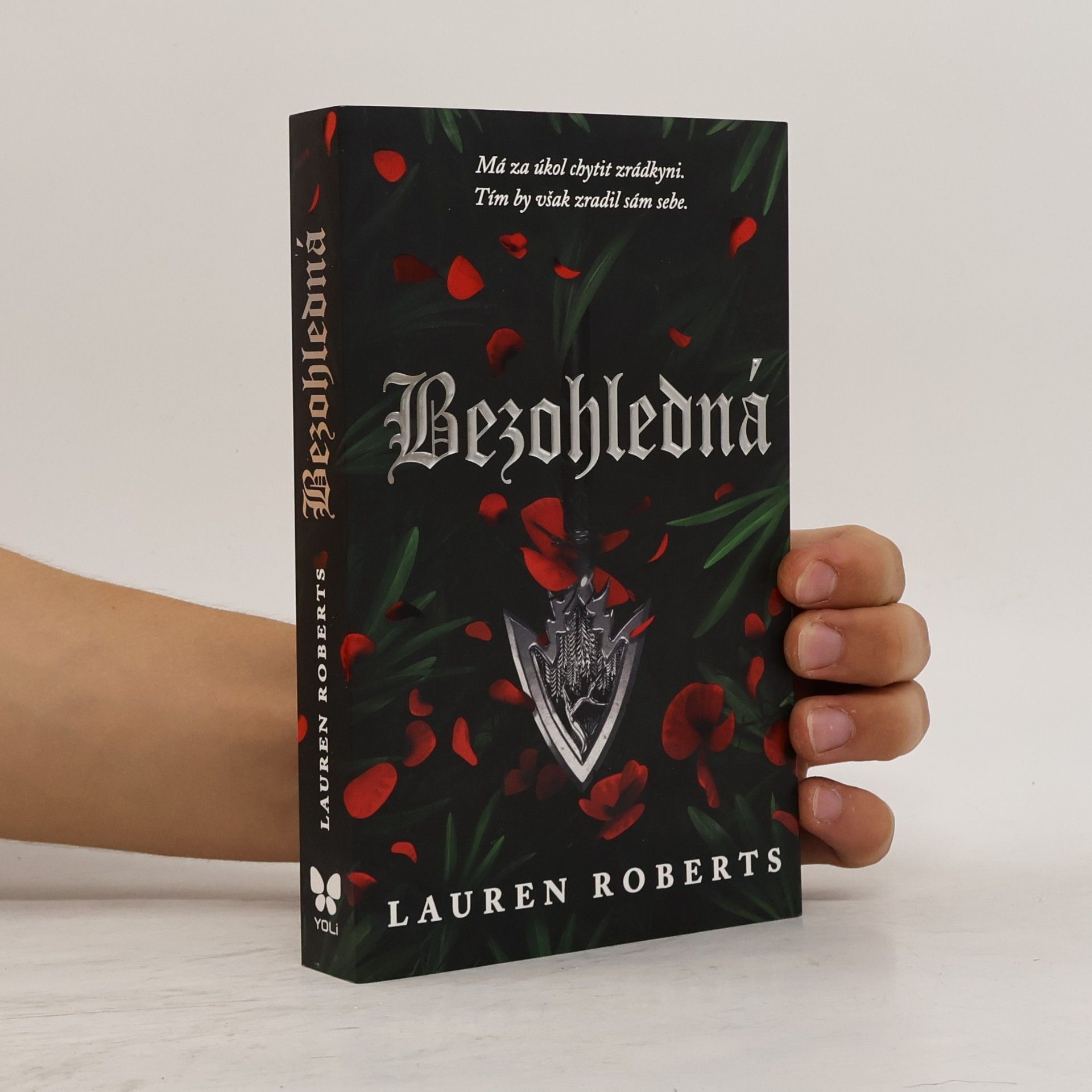 Lauren Roberts Bezohledná