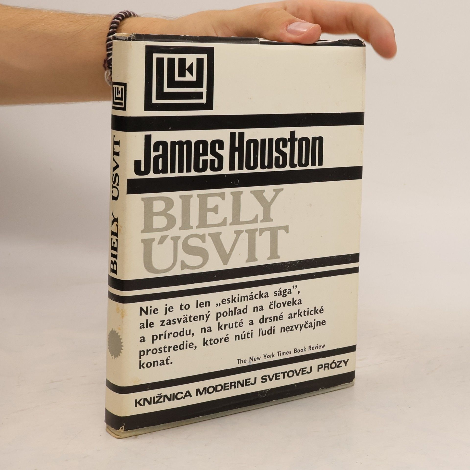 James Houston Biely úsvit