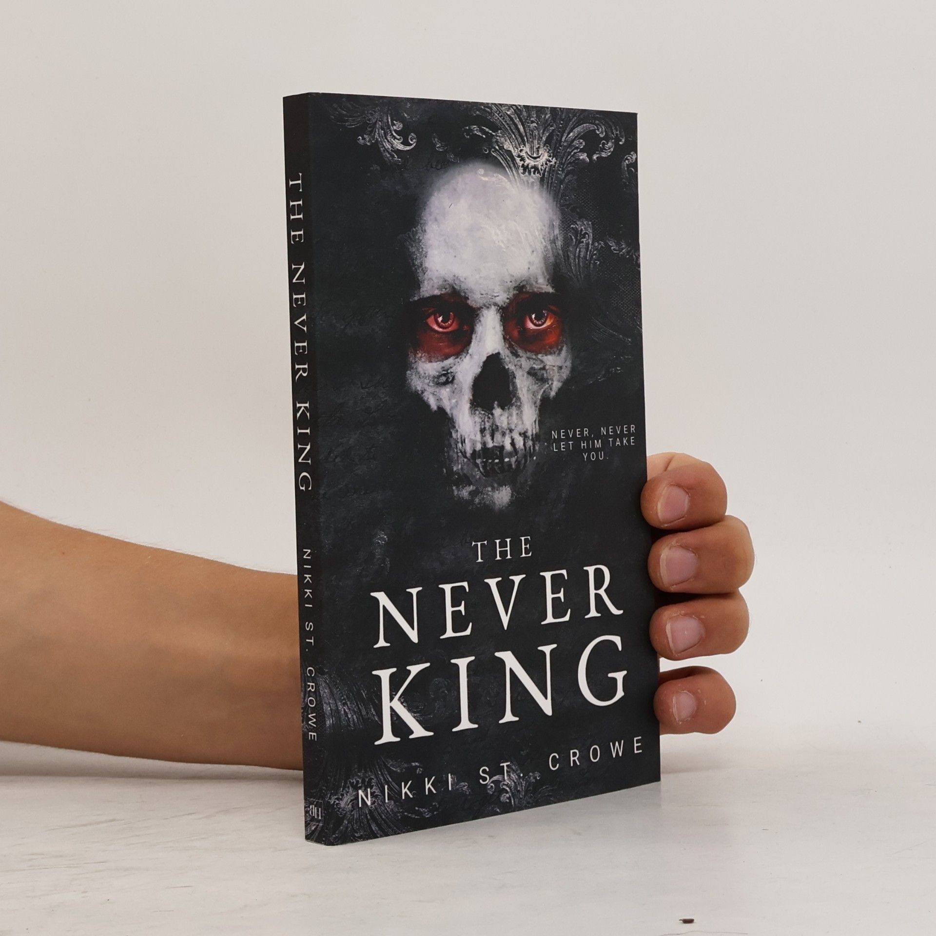 Nikki St. Crowe The Never King