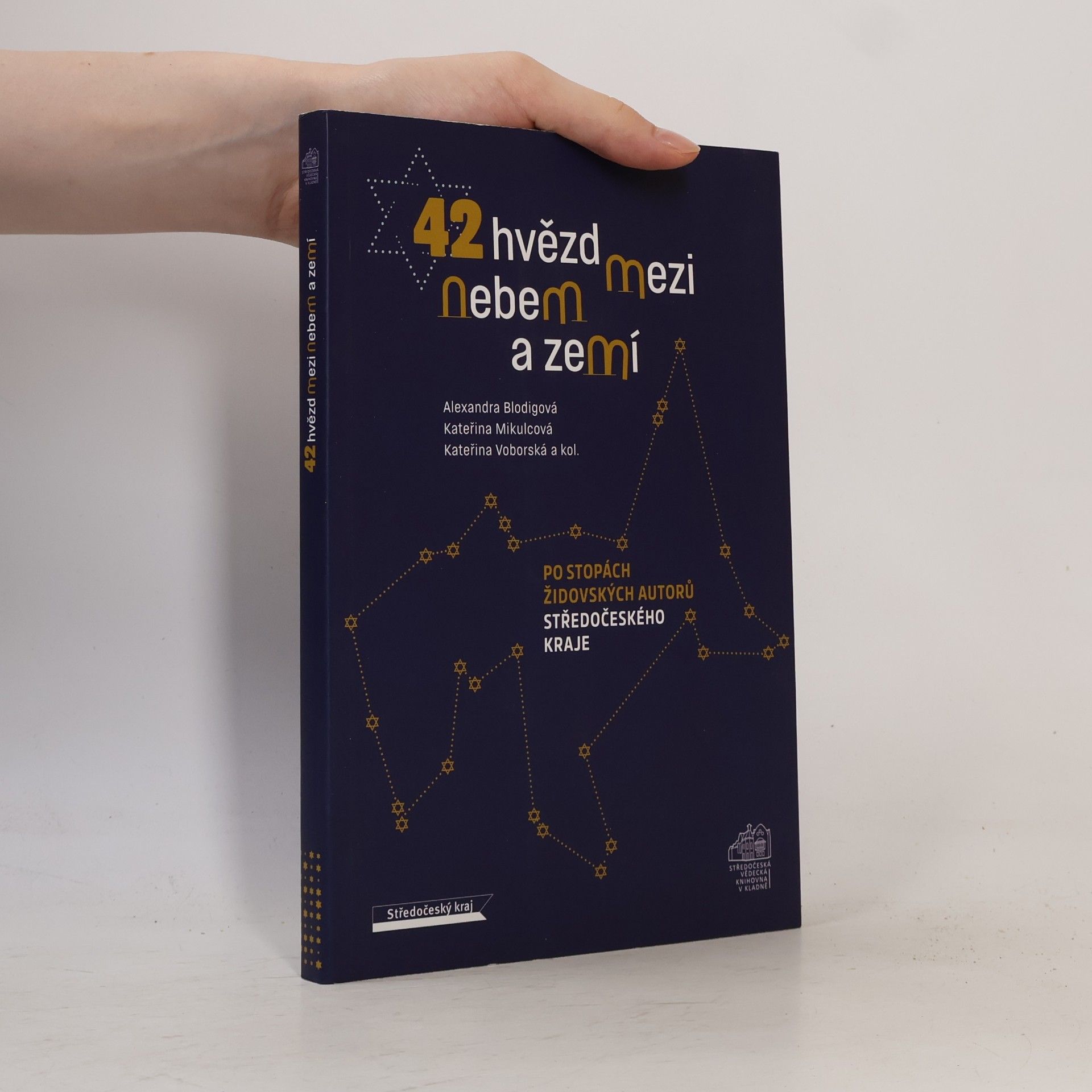 Kateřina Mikulcová 42 hvězd mezi nebem a zemí