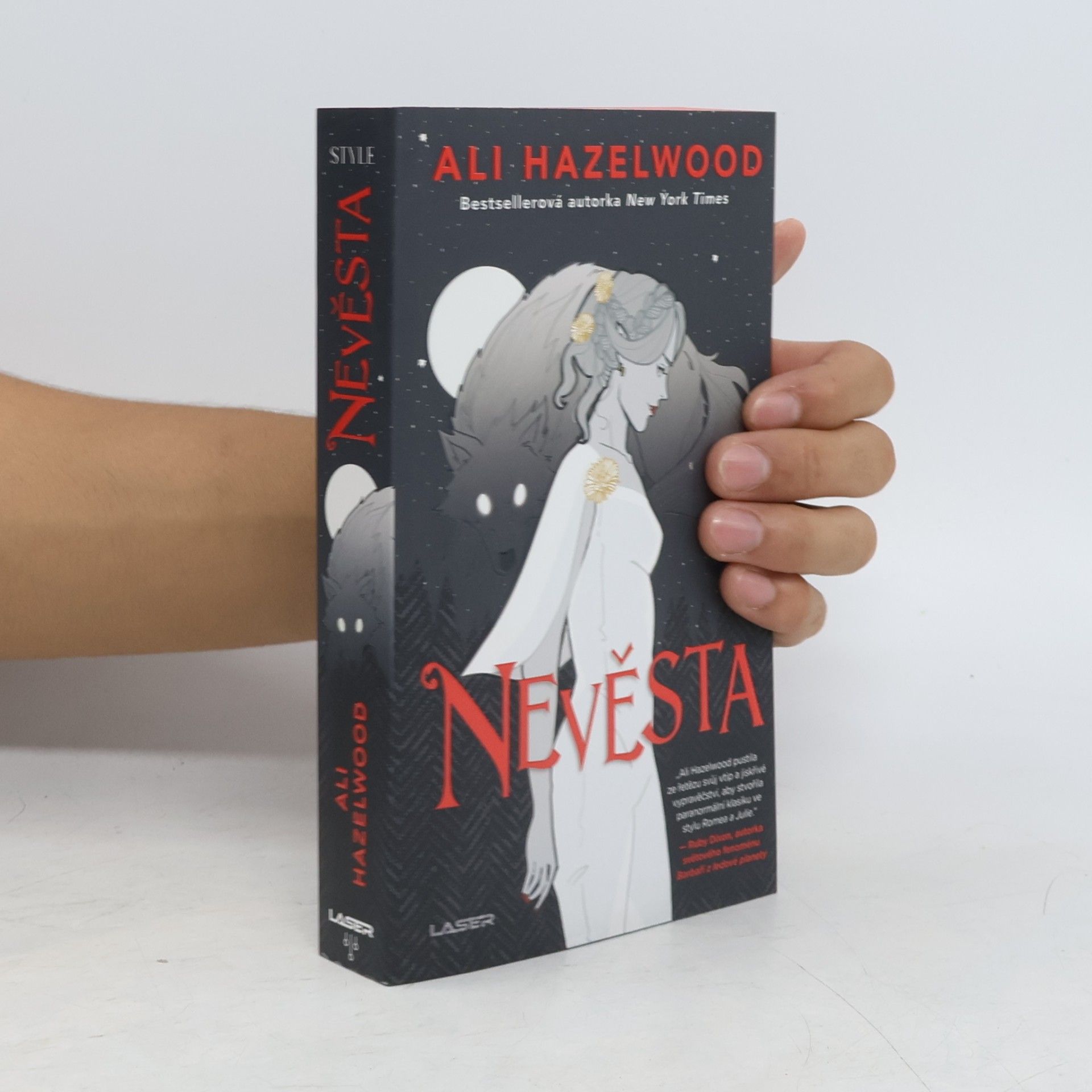 Ali Hazelwood Nevěsta