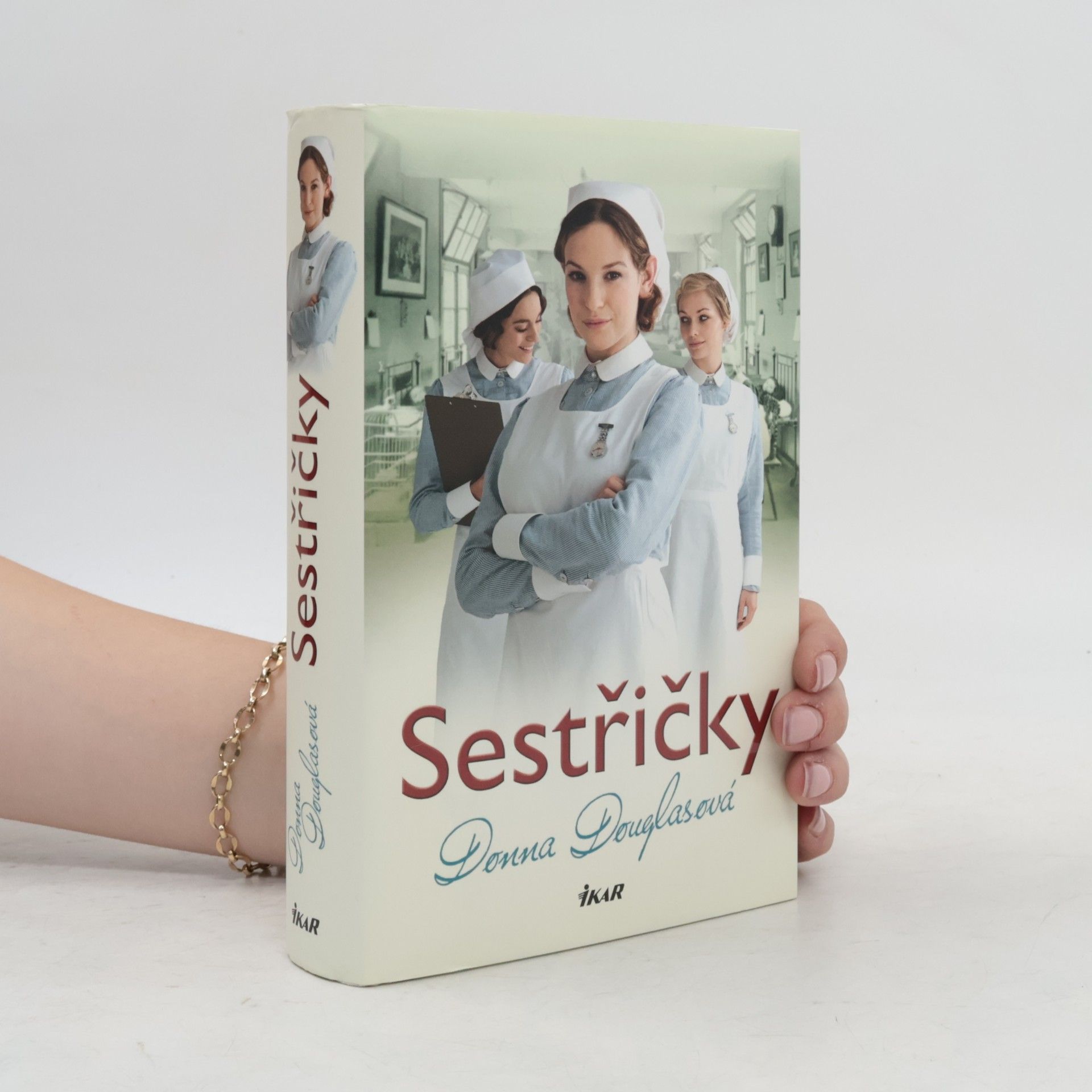 Donna Douglas Sestřičky