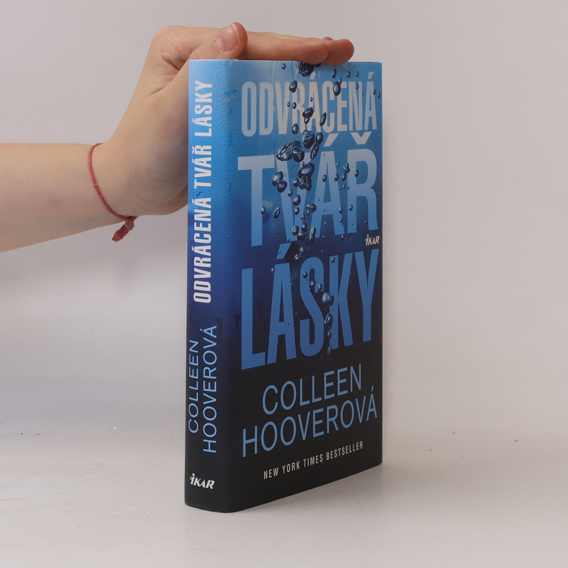 Colleen Hoover Odvrácená tvář lásky