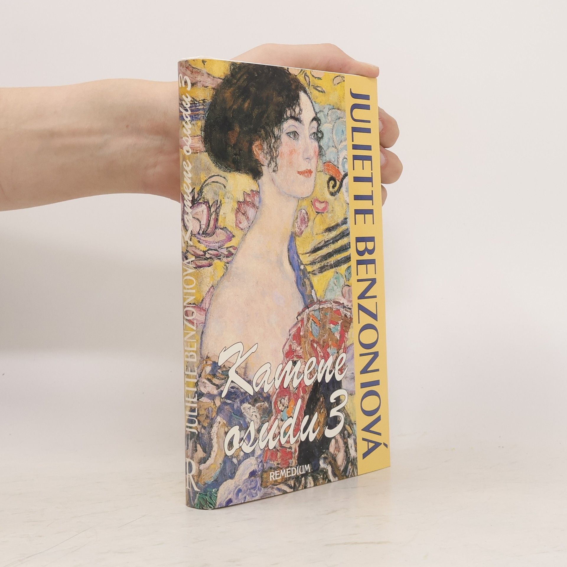Juliette Benzoni Kamene osudu - Sissin opál