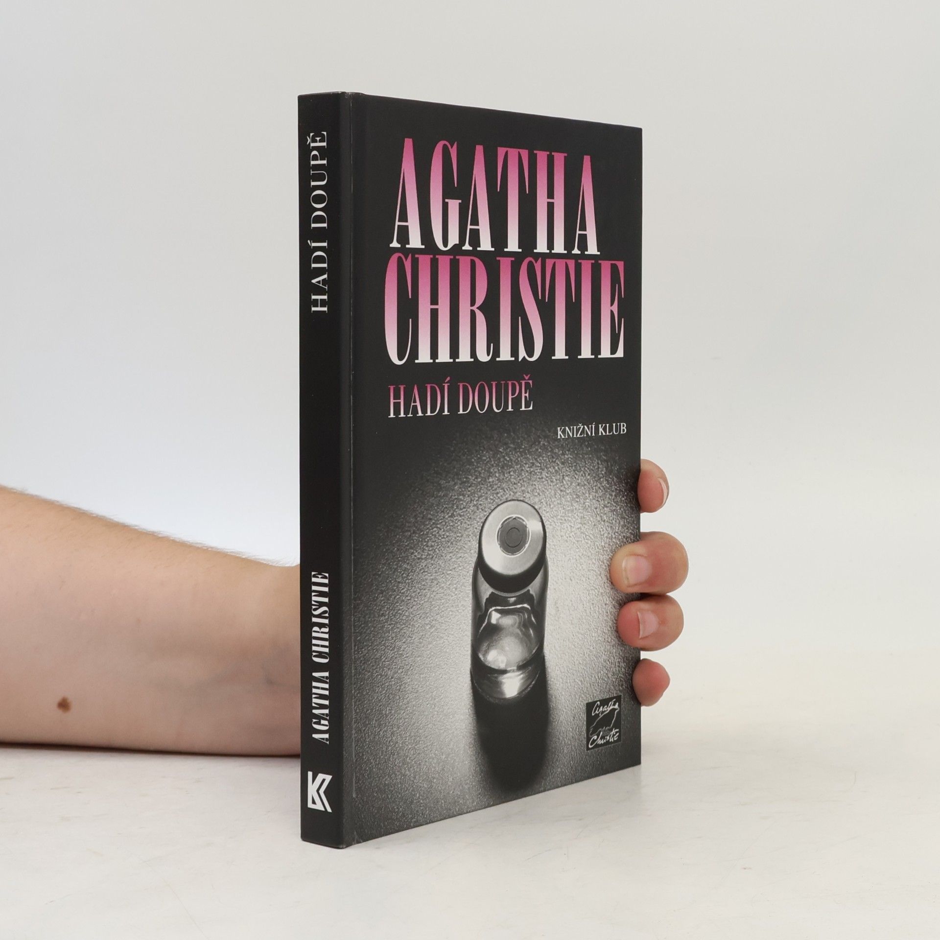 Agatha Christie Hadí doupě