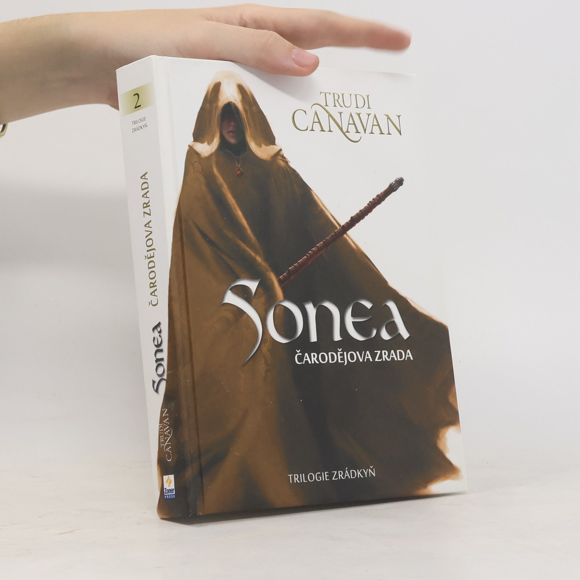 Trudi Canavan Sonea: Čarodějova zrada