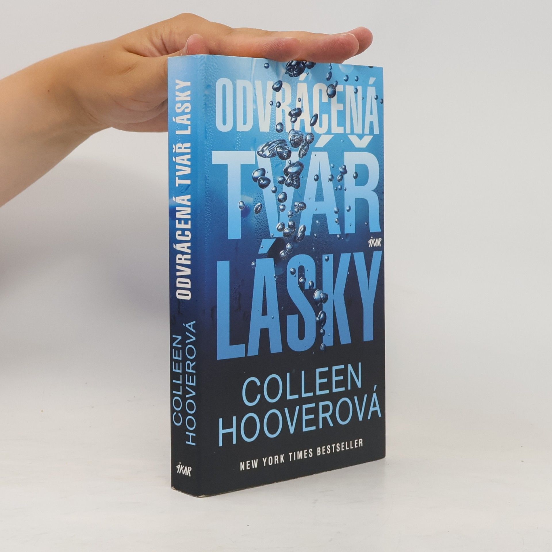 Colleen Hoover Odvrácená tvář lásky