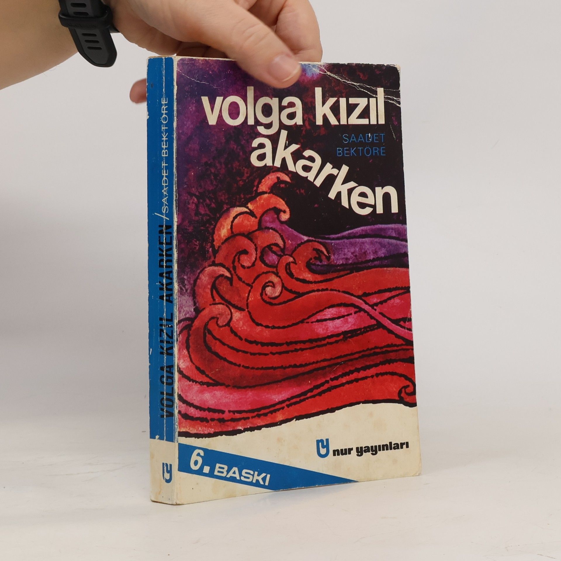 Şevki Bektöre Volga kizil akarken