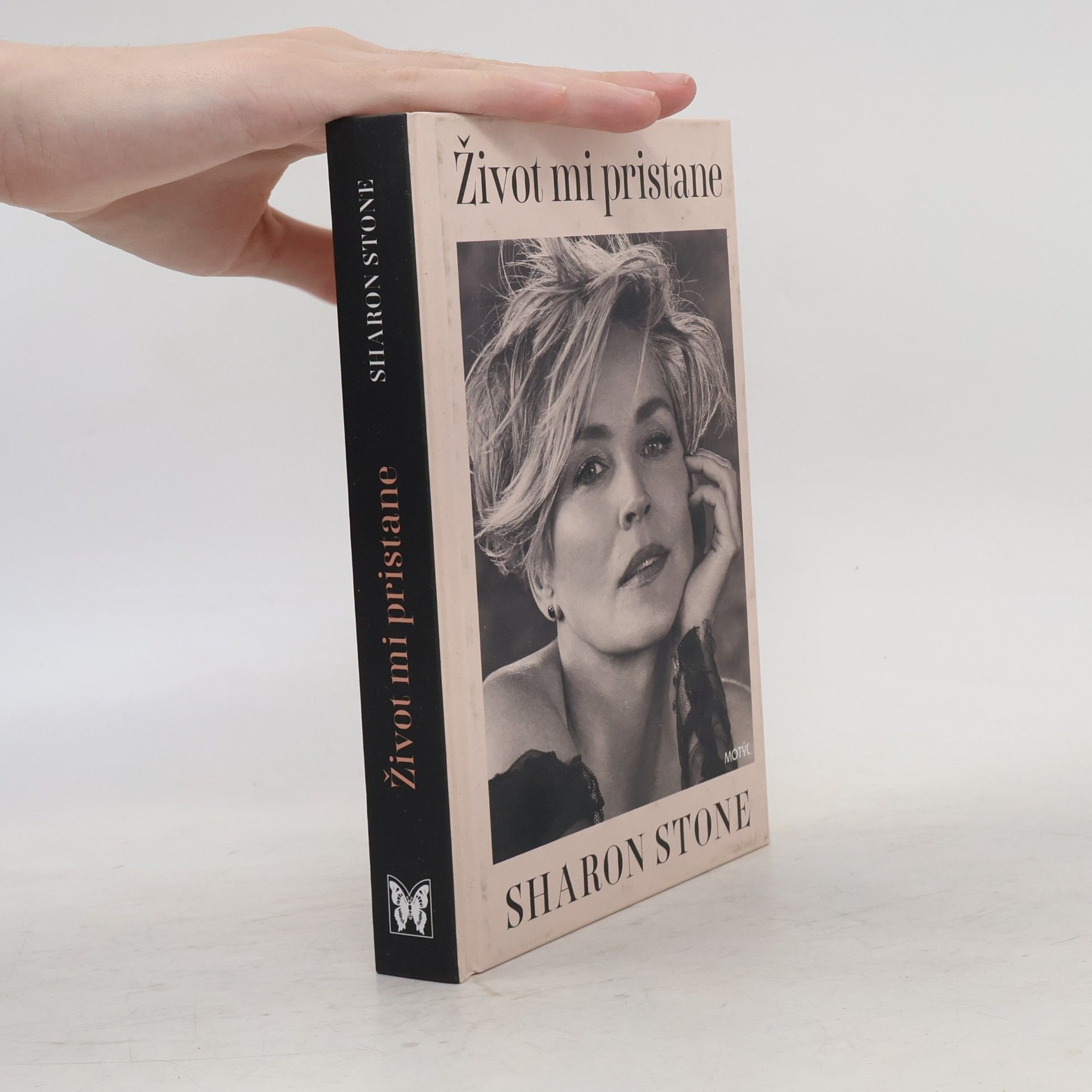 Sharon Stone Život mi pristane