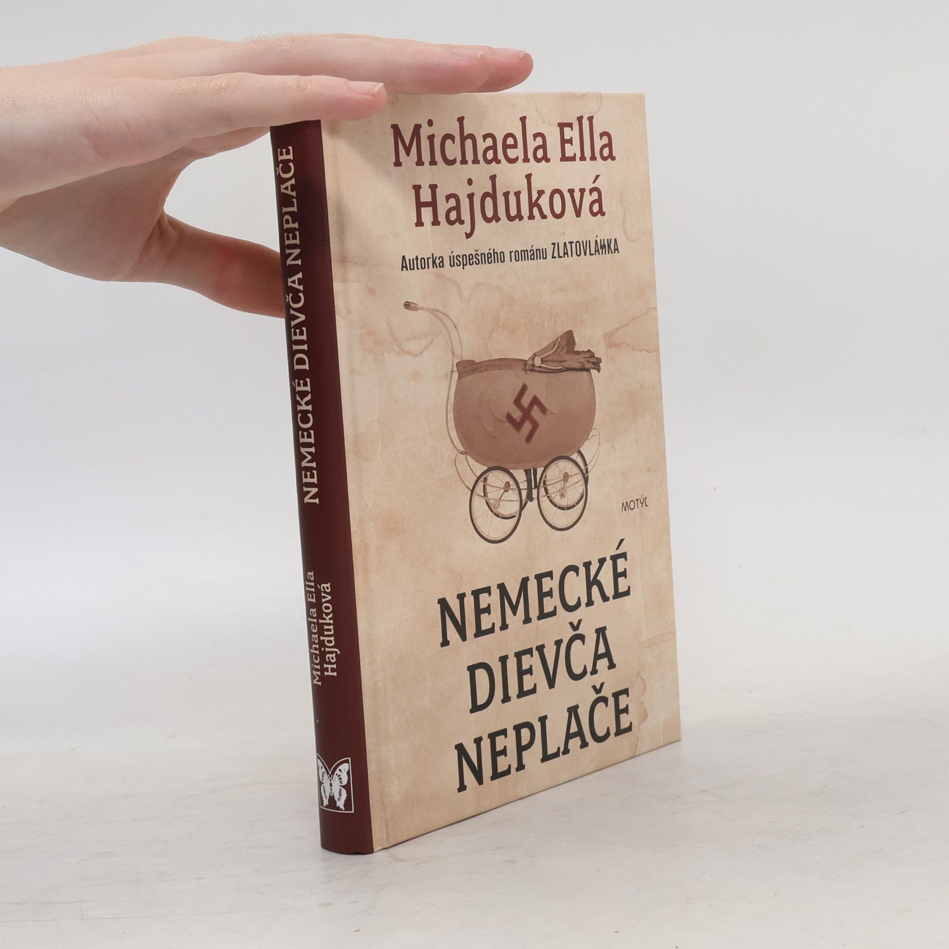 Michaela Ella Hajduková Nemecké dievča neplače