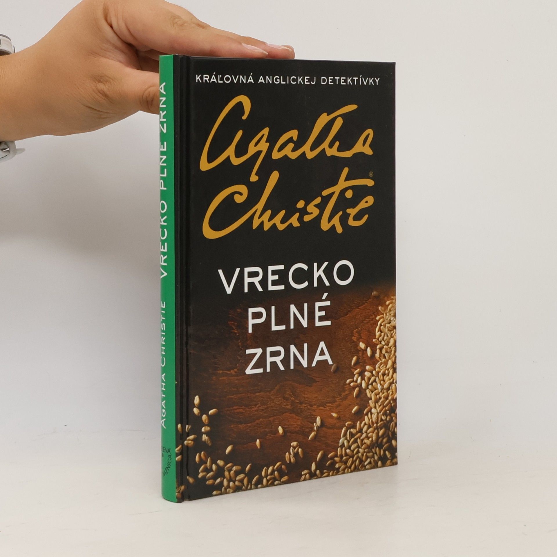 Agatha Christie Vrecko plné zrna