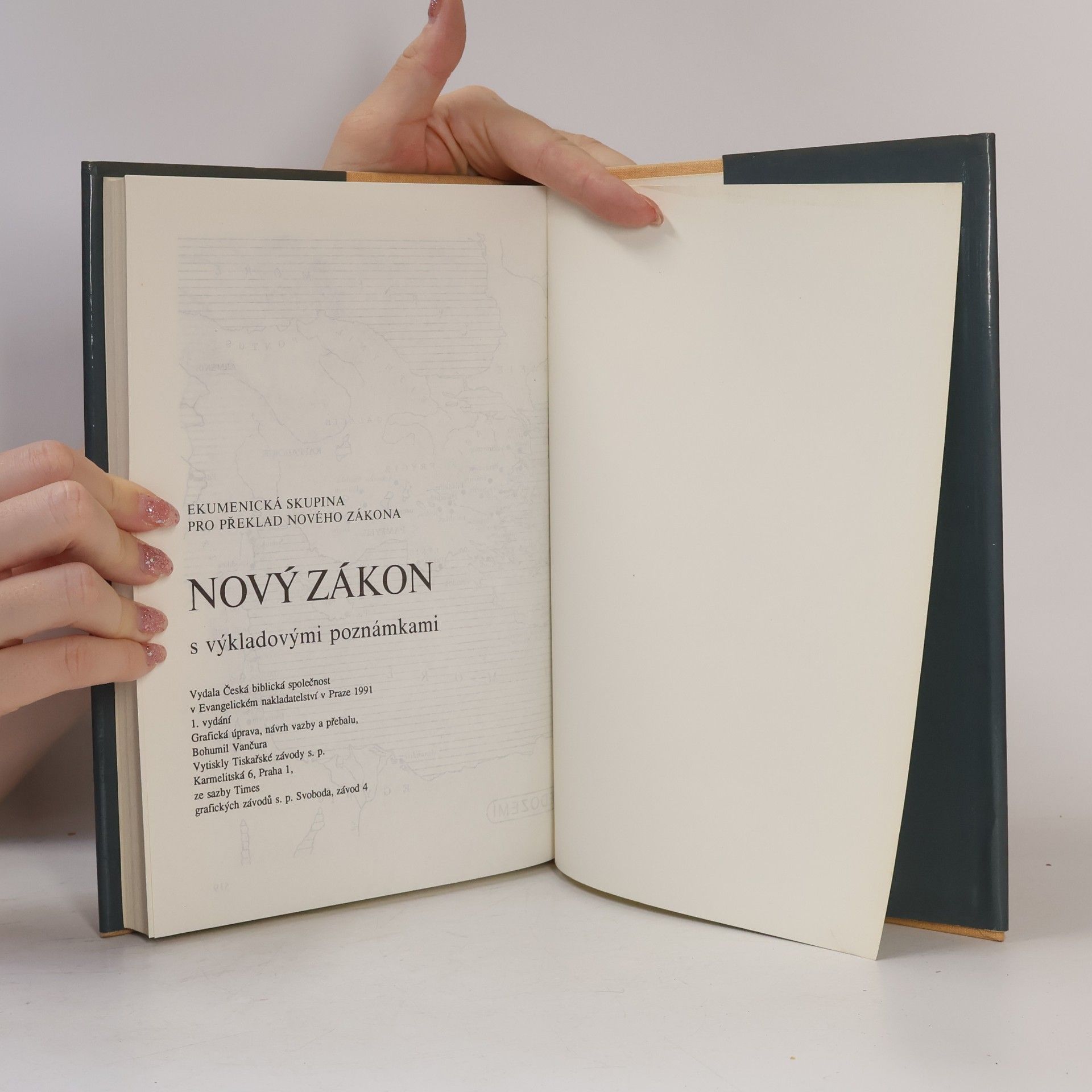 Various authors Nový zákon s výkladovými poznámkami
