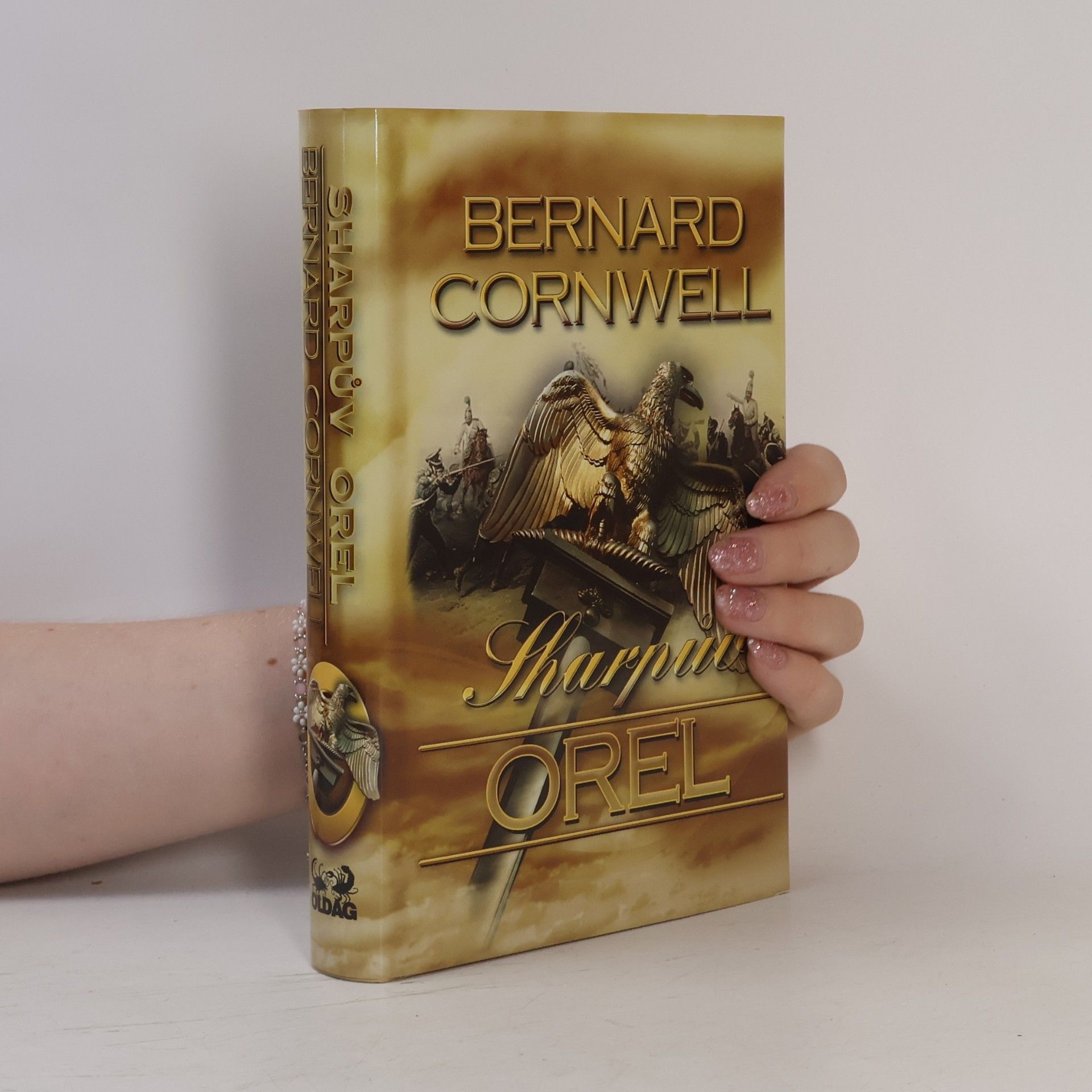 Bernard Cornwell Sharpův orel